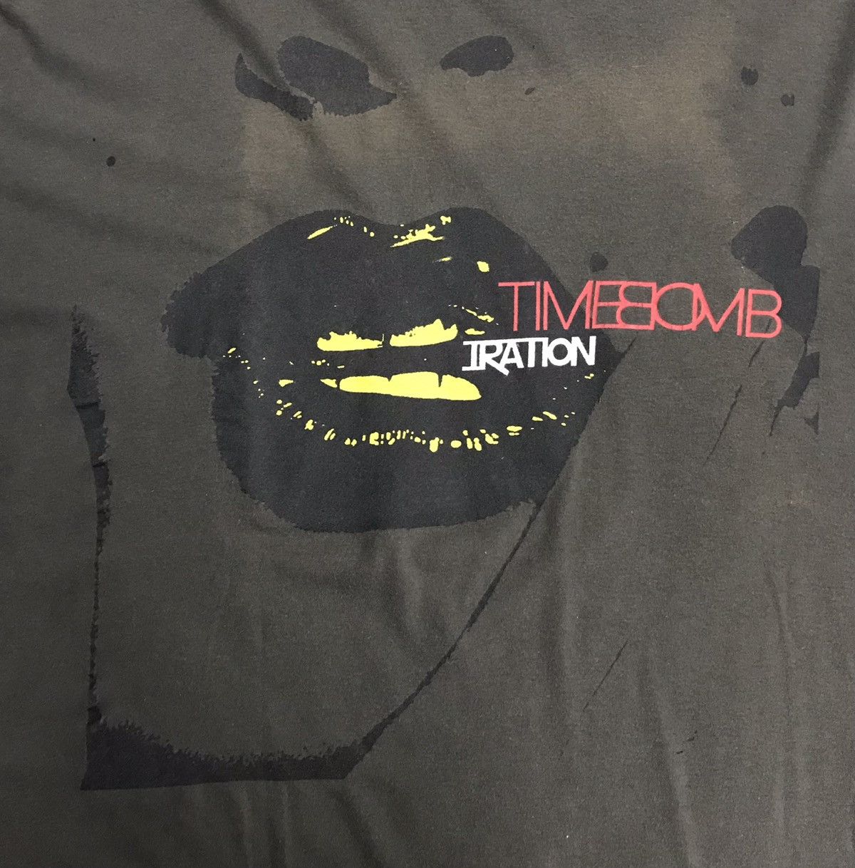 Band Tees × Vintage Vintage TimeBomb Iration Shirt Size US L / EU 52-54 / 3 - 3 Thumbnail