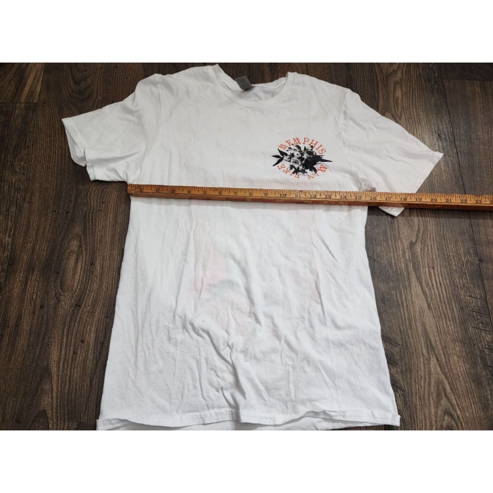 Gildan Gildan Women's Memphis May Fire Band T-Shirt Size S White Double-Sided Skull Graphic Size S / US 4 / IT 40 - 2 Thumbnail