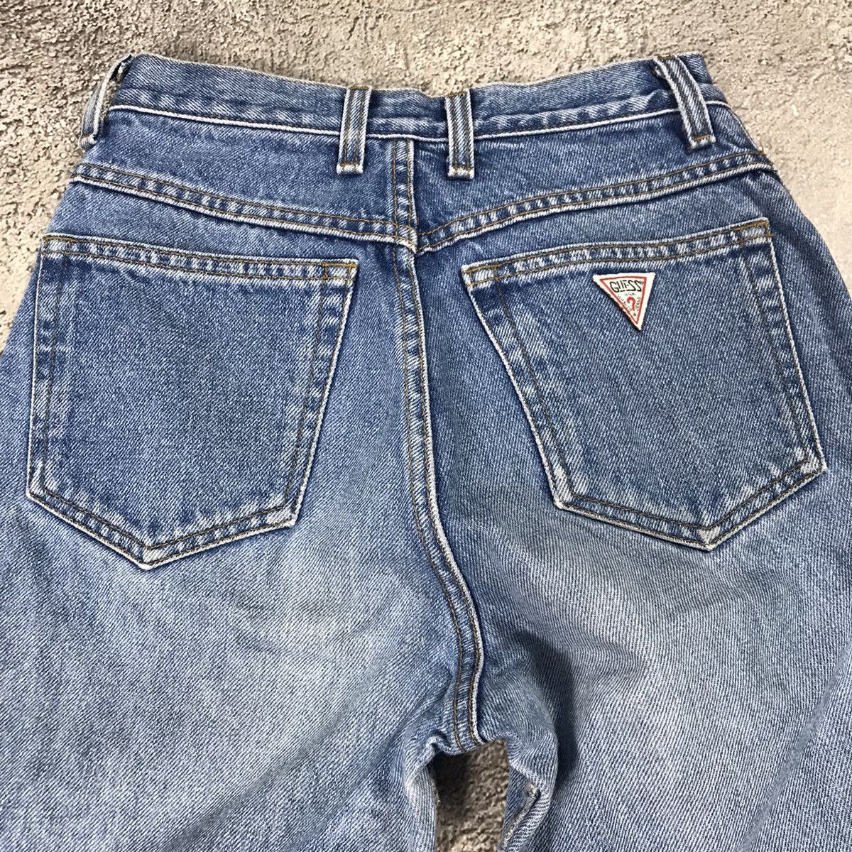 Vintage Vintage Y2K Guess Distressed Baggy Jeans Grunge W27 Graphic Size US 27 - 5 Thumbnail