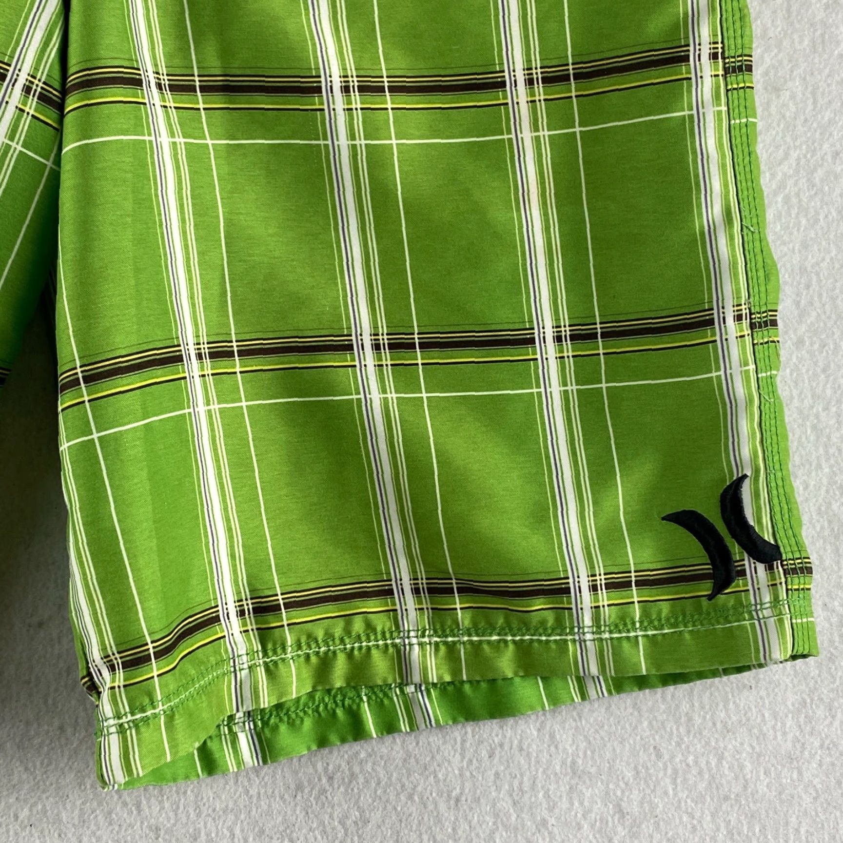 Hurley Hurley Board Shorts Mens 28 Green Plaid Surf Shorts Drawstring Swimming Fishing Size US 28 / EU 44 - 5 Thumbnail
