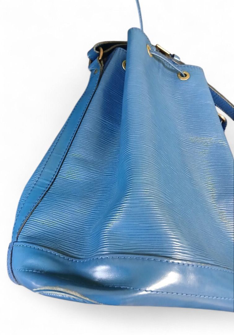 Louis Vuitton Louis Vuitton - Epi Noe Shoulder Bag Bucket Blue Leather Size ONE SIZE - 6 Thumbnail