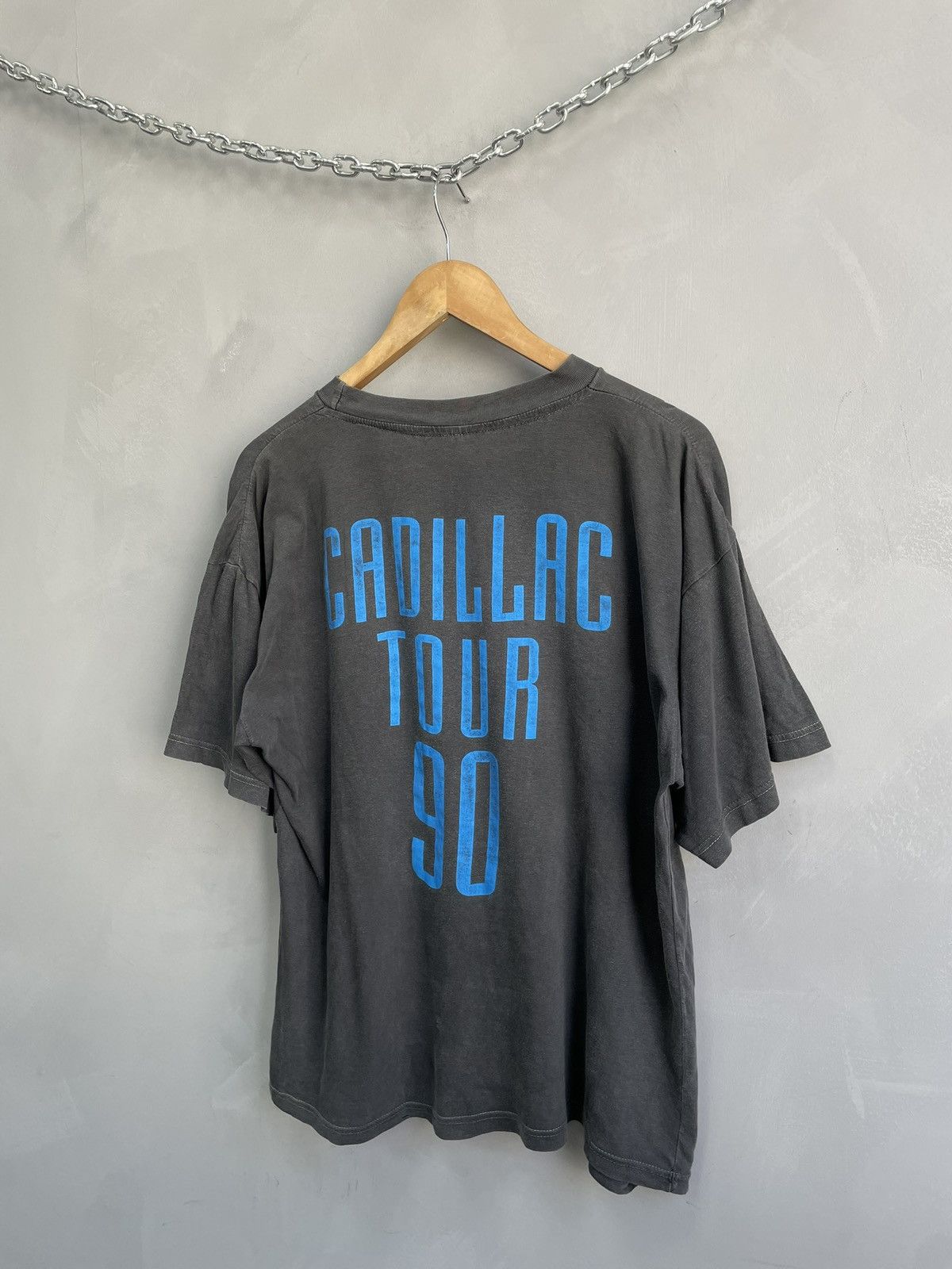 Band Tees Vintage tour t shirt 90s Johnny Hallyday washed cotton Size US L / EU 52-54 / 3 - 6 Thumbnail