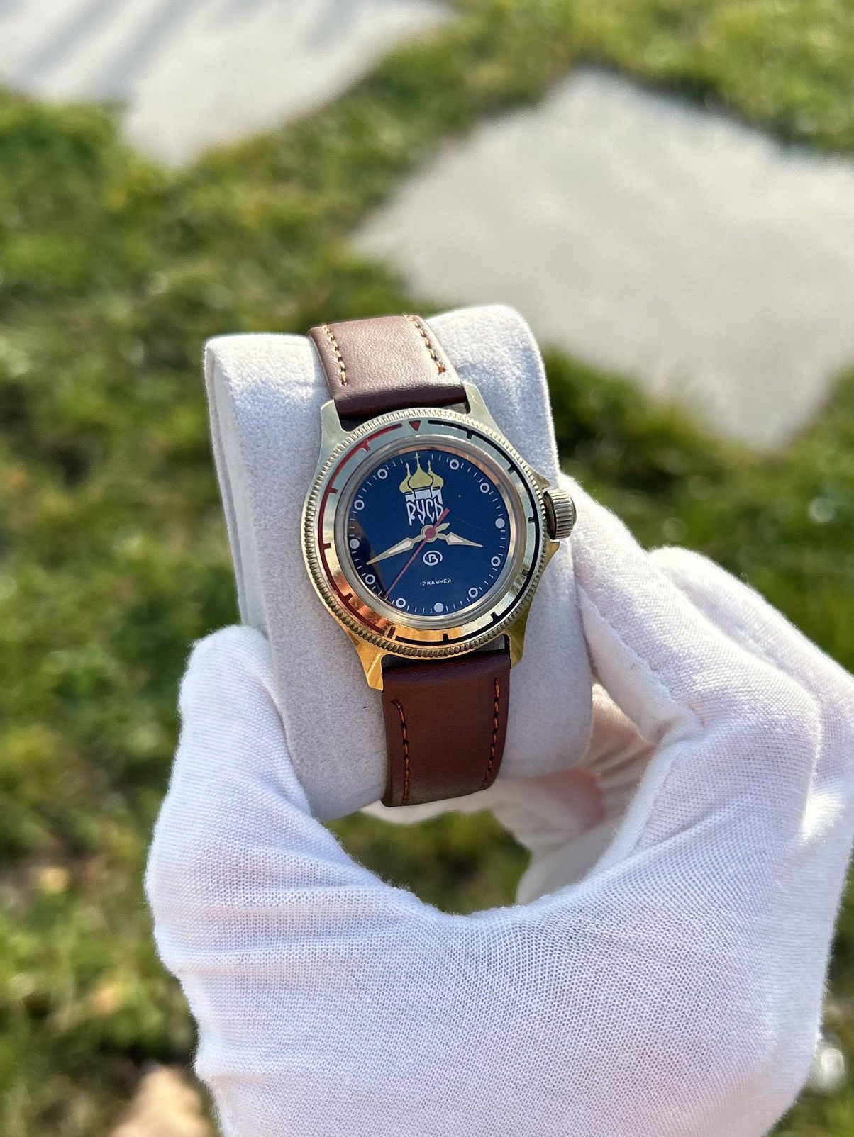 Vintage Vintage Vostok Watch USSR Soviet Mechanical Authentic 1980s Size ONE SIZE - 3 Thumbnail