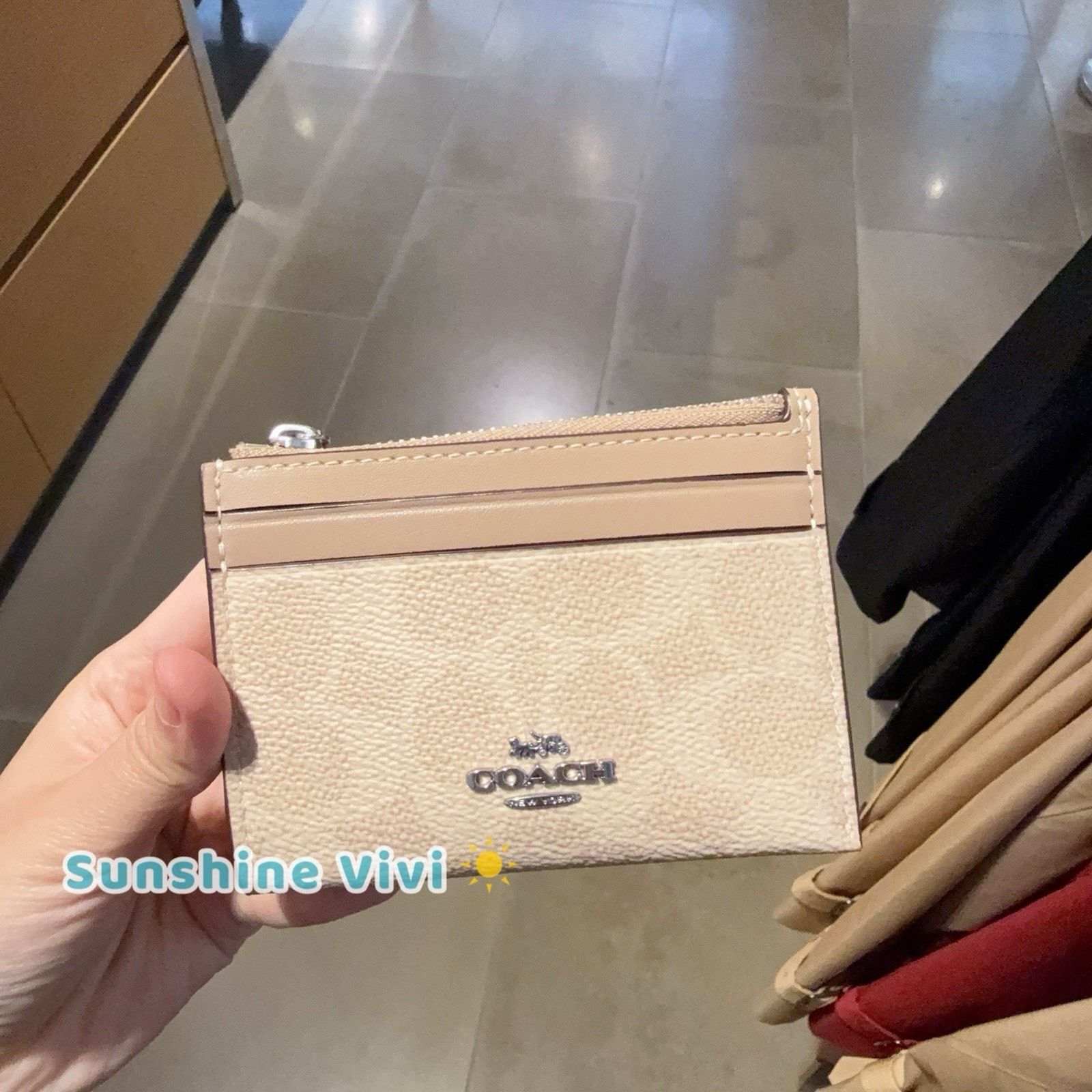 Coach NWT Coach Mini Skinny ID Case CW870 Signature SAND/TAUPE Size ONE SIZE - 2 Thumbnail