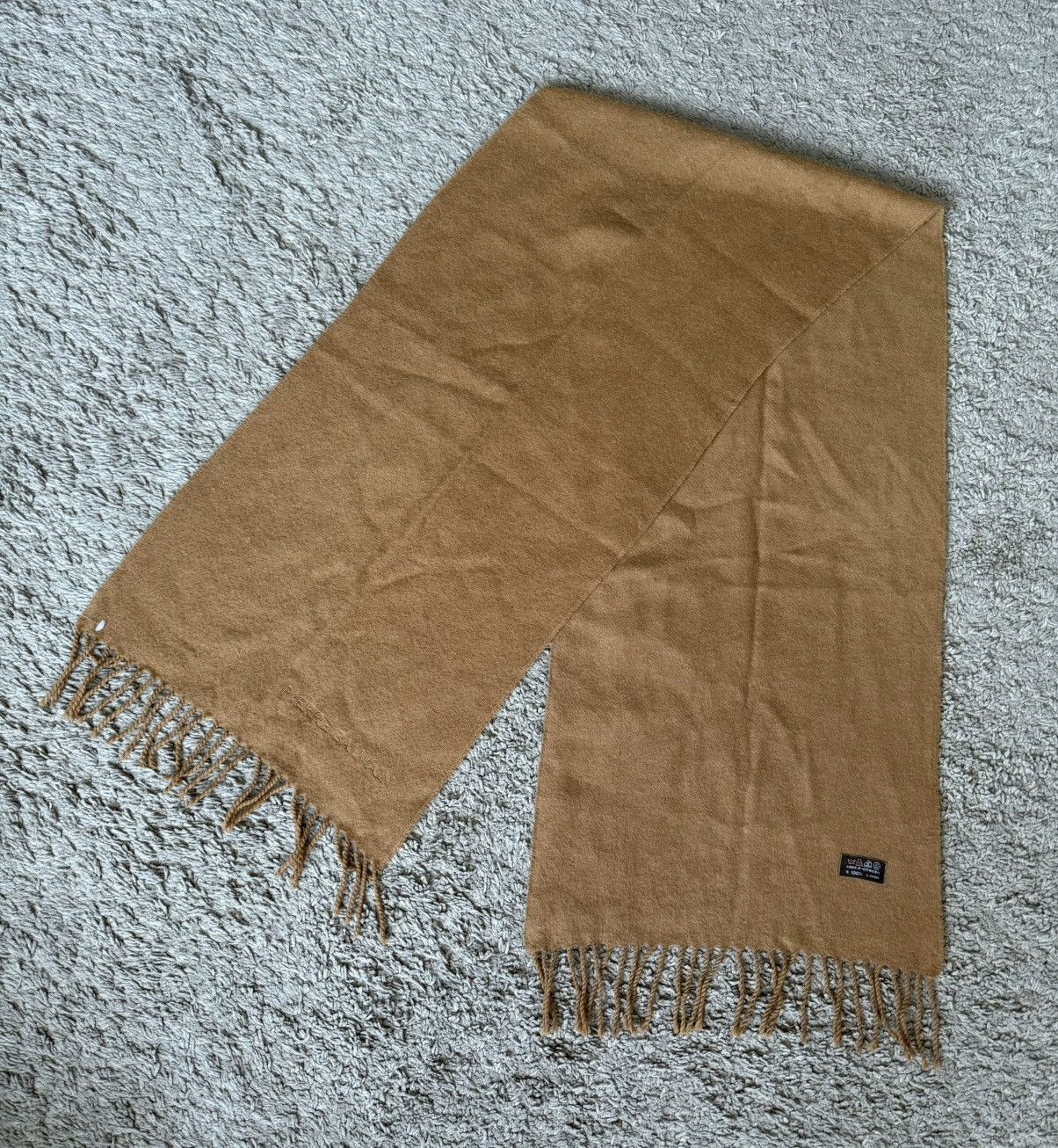 Pierre Balmain Pierre Balmain Scaft Muffler Neck Size ONE SIZE - 1 Thumbnail