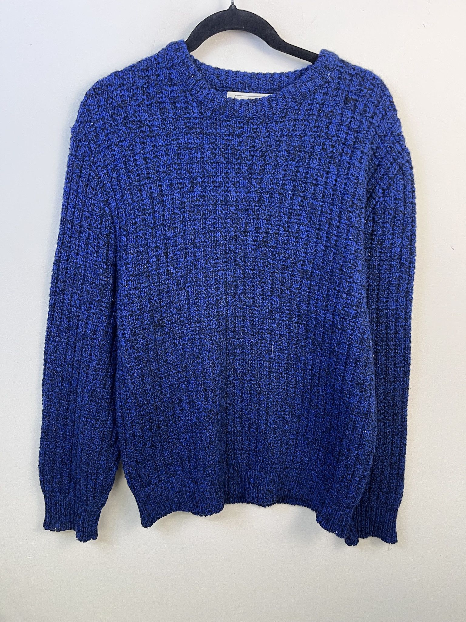 Vintage Vintage Knit Sweater 1990s Thick Knit American Eagle Blue Black Knit Sweater Size M Size US M / EU 48-50 / 2 - 1 Thumbnail