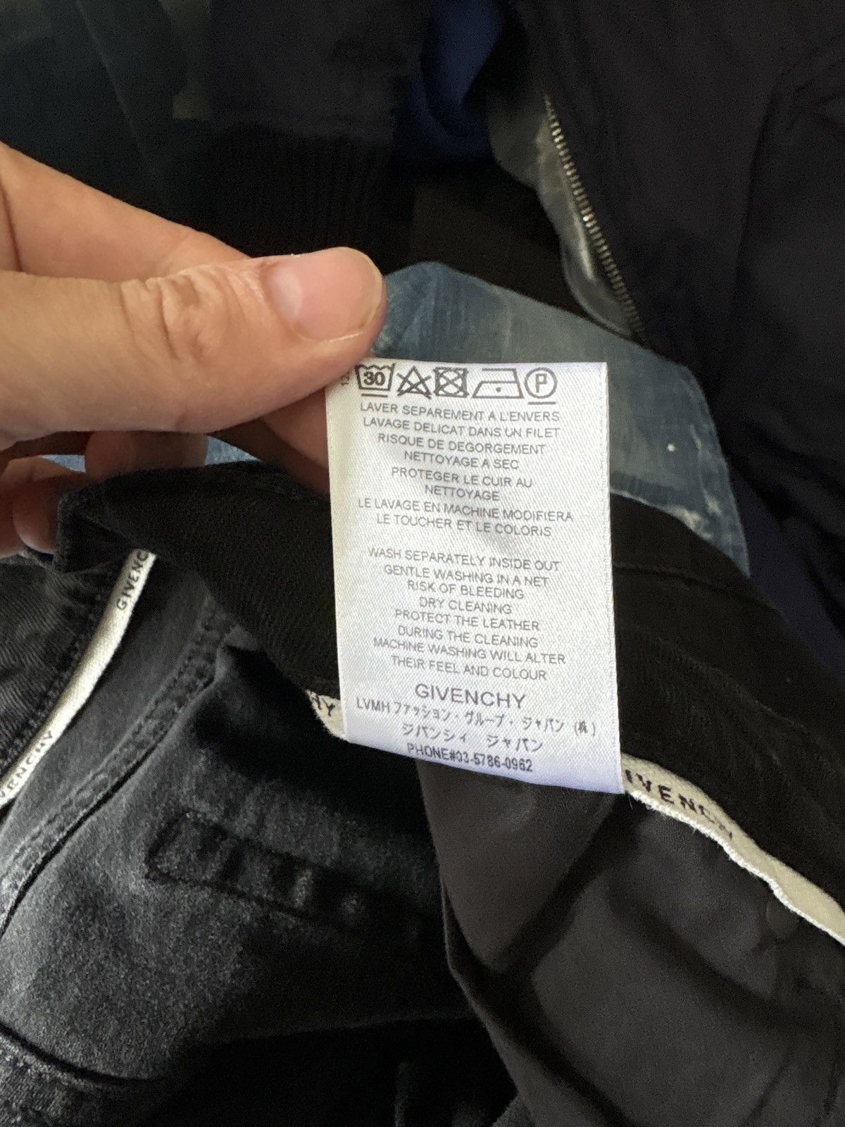 Givenchy Givenchy Distressed Jeans Size US 33 - 6 Thumbnail