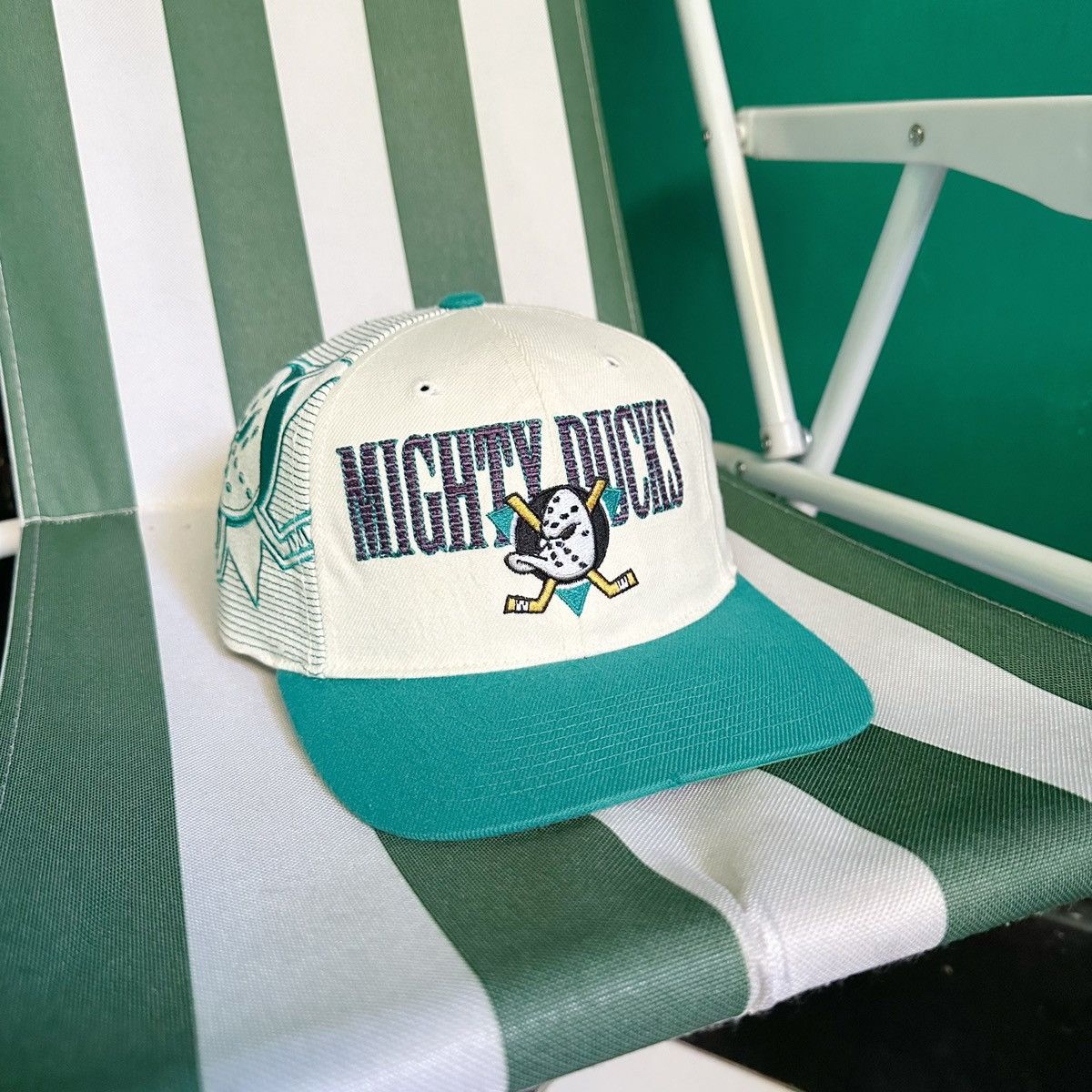NHL × Sports Specialties × Vintage Vintage 90s Mighty Ducks Laser Sports Specialties Hat Size ONE SIZE - 1 Thumbnail