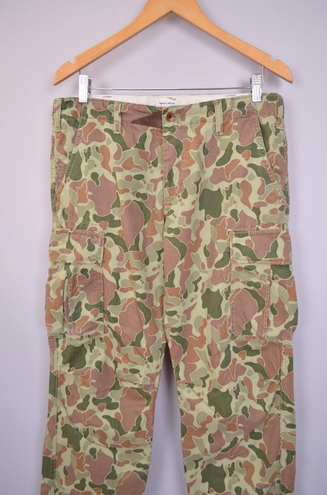 Edwin Mens Edwin Field 8,3 OZ Camo Stone Washed Pants Size W32 L32 Size US 32 / EU 48 - 2 Thumbnail