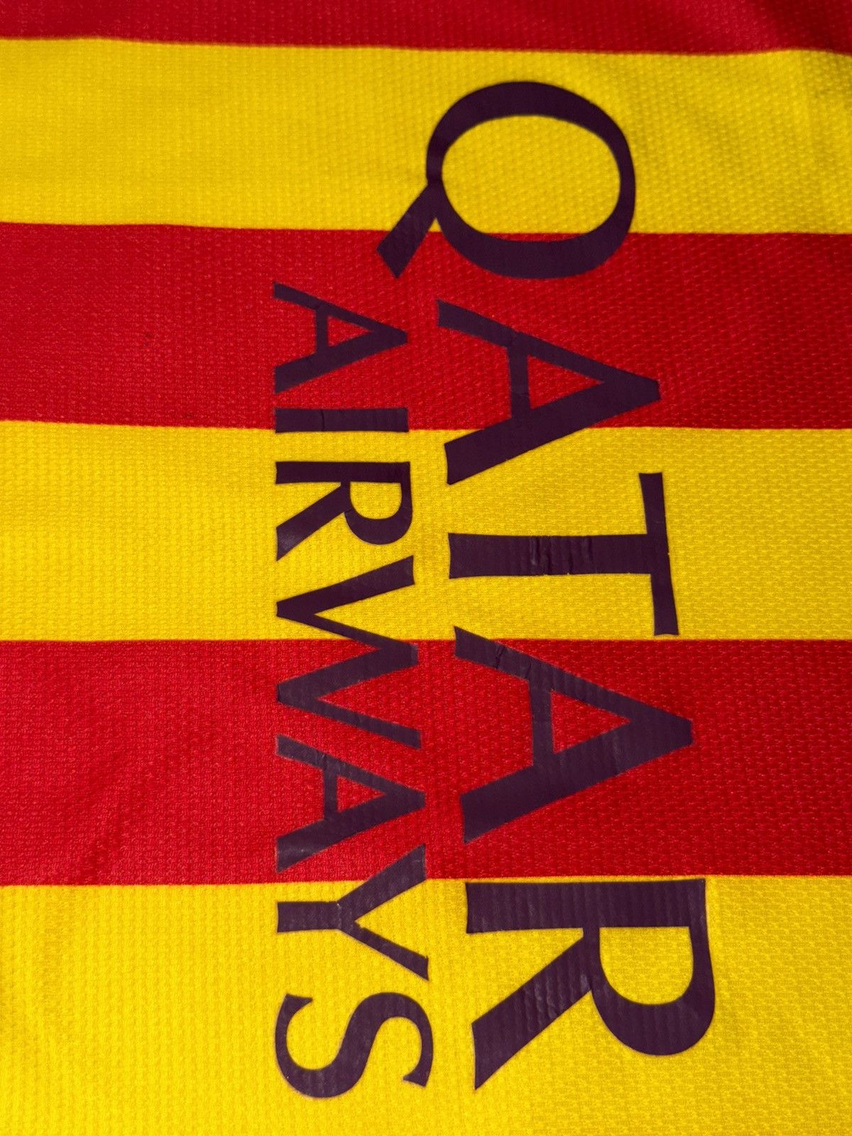 Nike Neymar 2014 Barcelona Away Jersey Size US S / EU 44-46 / 1 - 3 Thumbnail