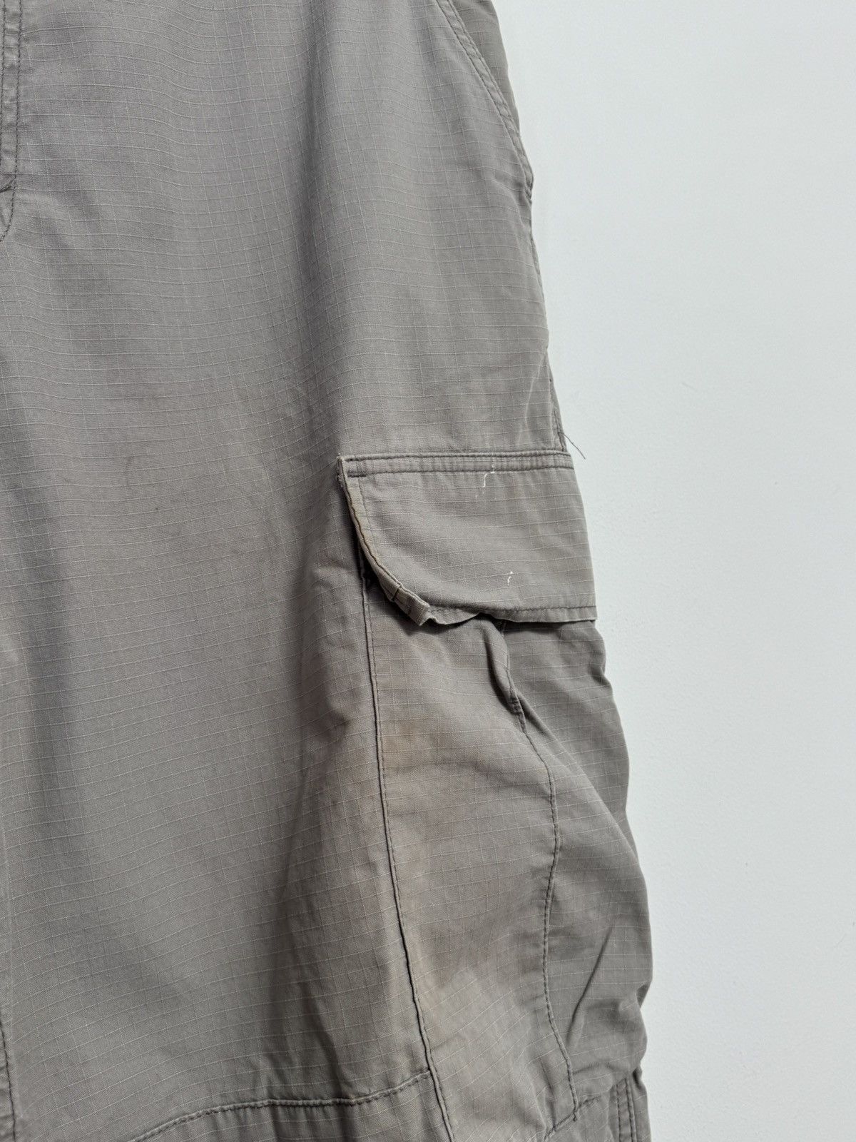Carhartt × Vintage Carhartt Vintage Y2K style cargo pants 36x34 Size US 36 / EU 52 - 14 Thumbnail