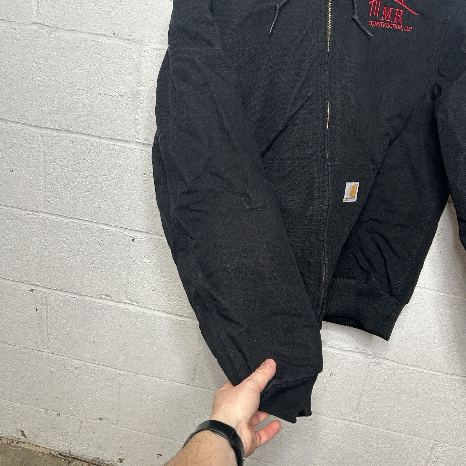 Carhartt Vintage Carhartt Quilted Hooded Active Jacket “Black” J140 Size US M / EU 48-50 / 2 - 7 Thumbnail