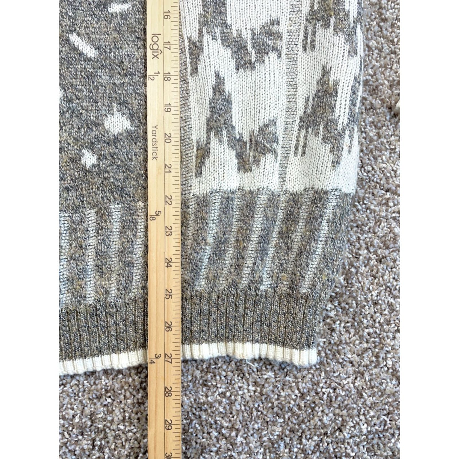 Vintage VTG 80s Bachrach Abstract Pattern Sweater Adult XL Beige Ivory (with flaws) Size US XL / EU 56 / 4 - 7 Thumbnail