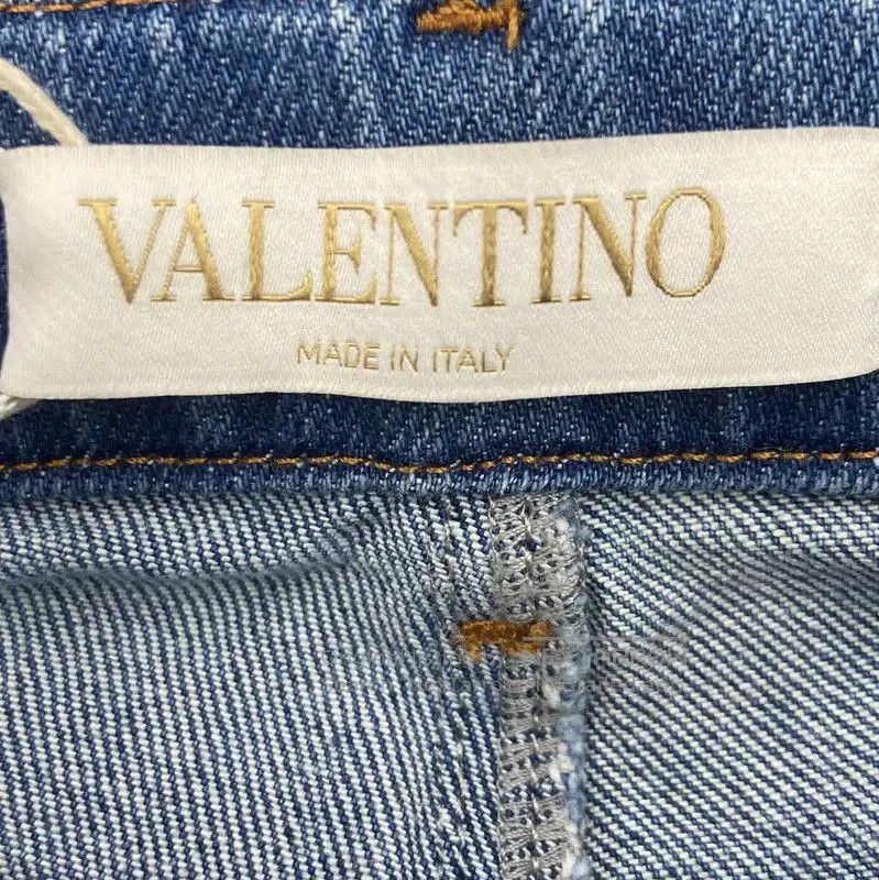Valentino Valentino Women's Blue Star Print Denim Pants . Size 23" - 5 Thumbnail