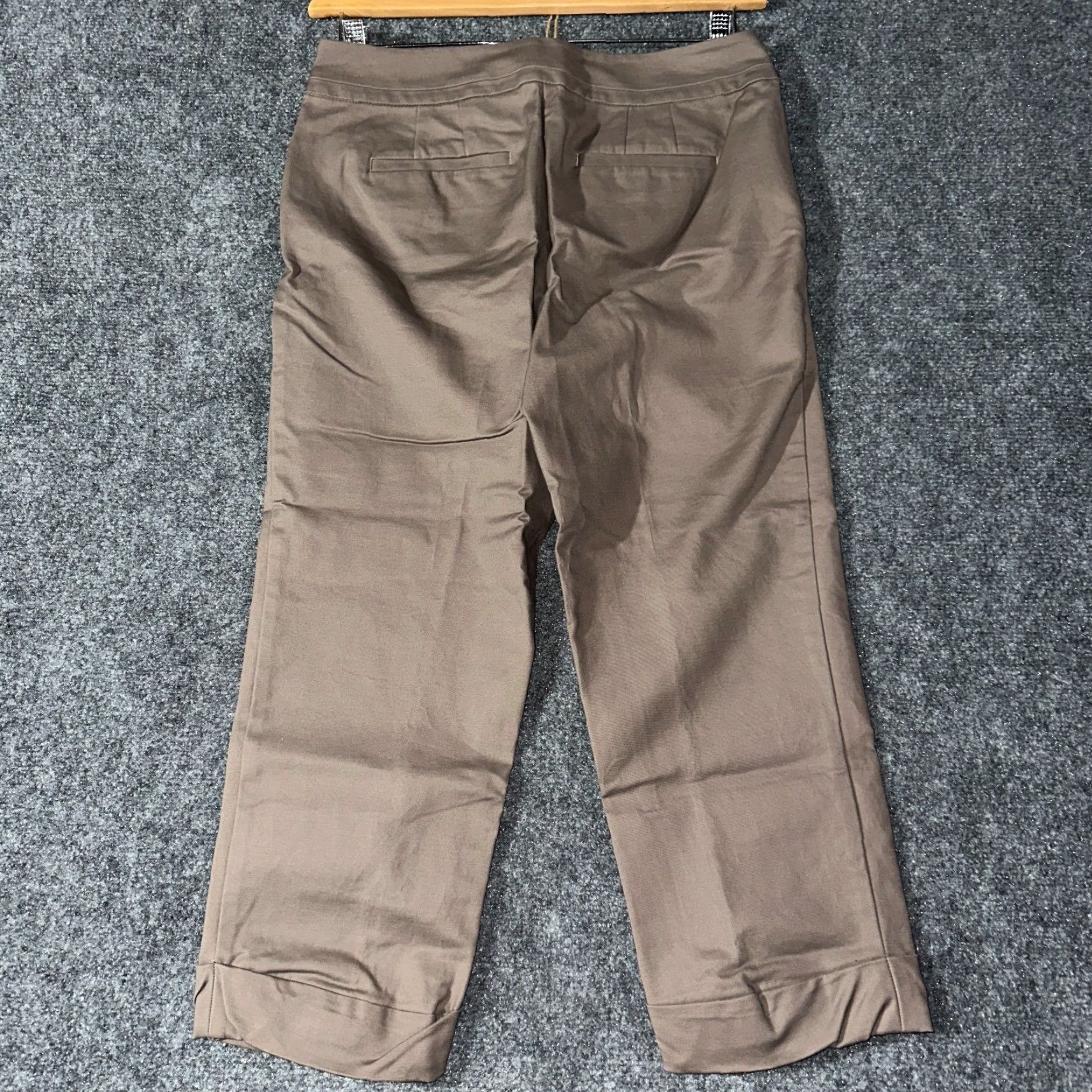 Ann Taylor Ann Taylor Signature Pants Womens 4 Brown Cotton Stretch Cuffed Crop Flat Front Size 27" / US 4 / IT 40 - 5 Thumbnail