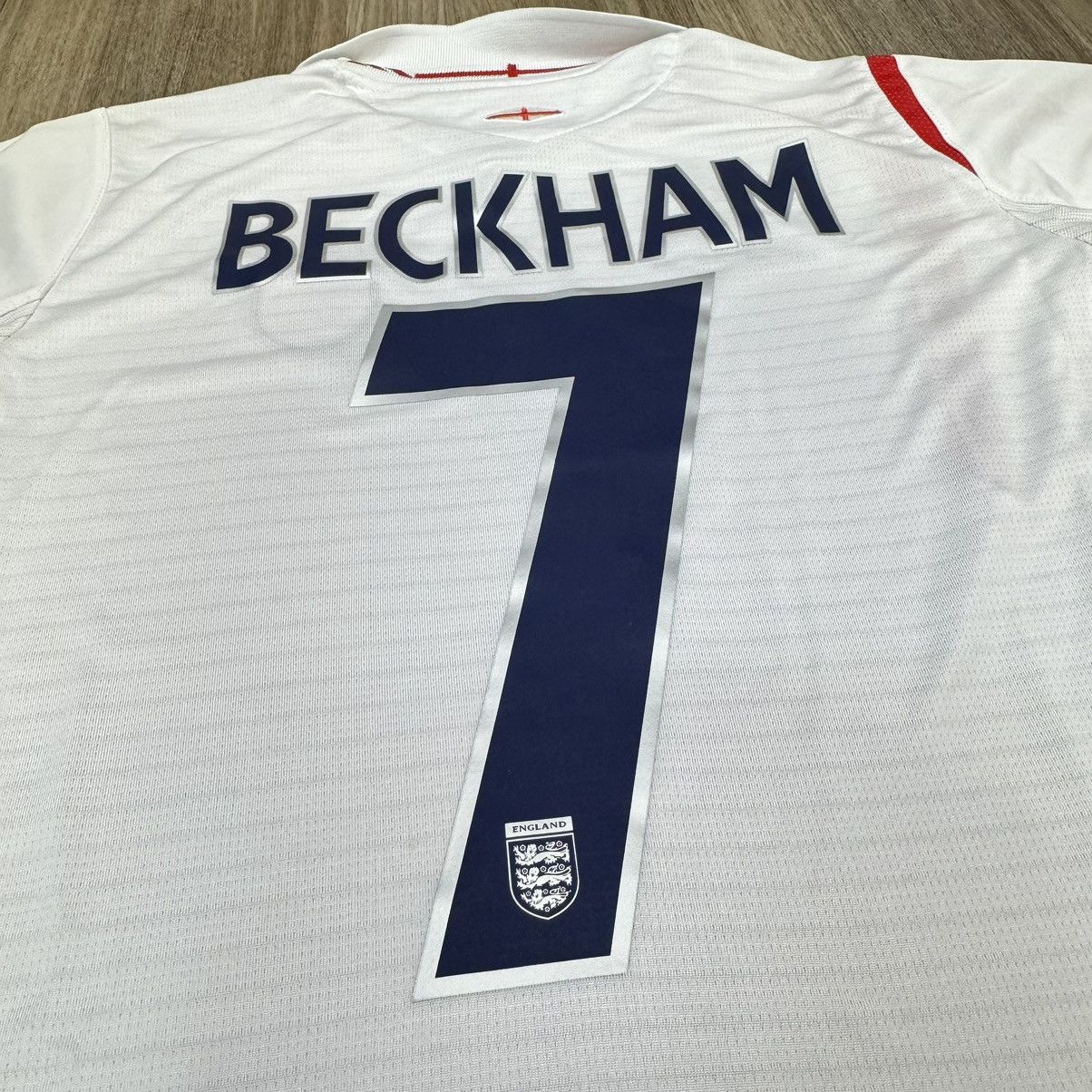 Umbro (Youth size)England World Cup 2006 home shirt #7 Beckham Size M / US 6-8 / IT 42-44 - 4 Thumbnail