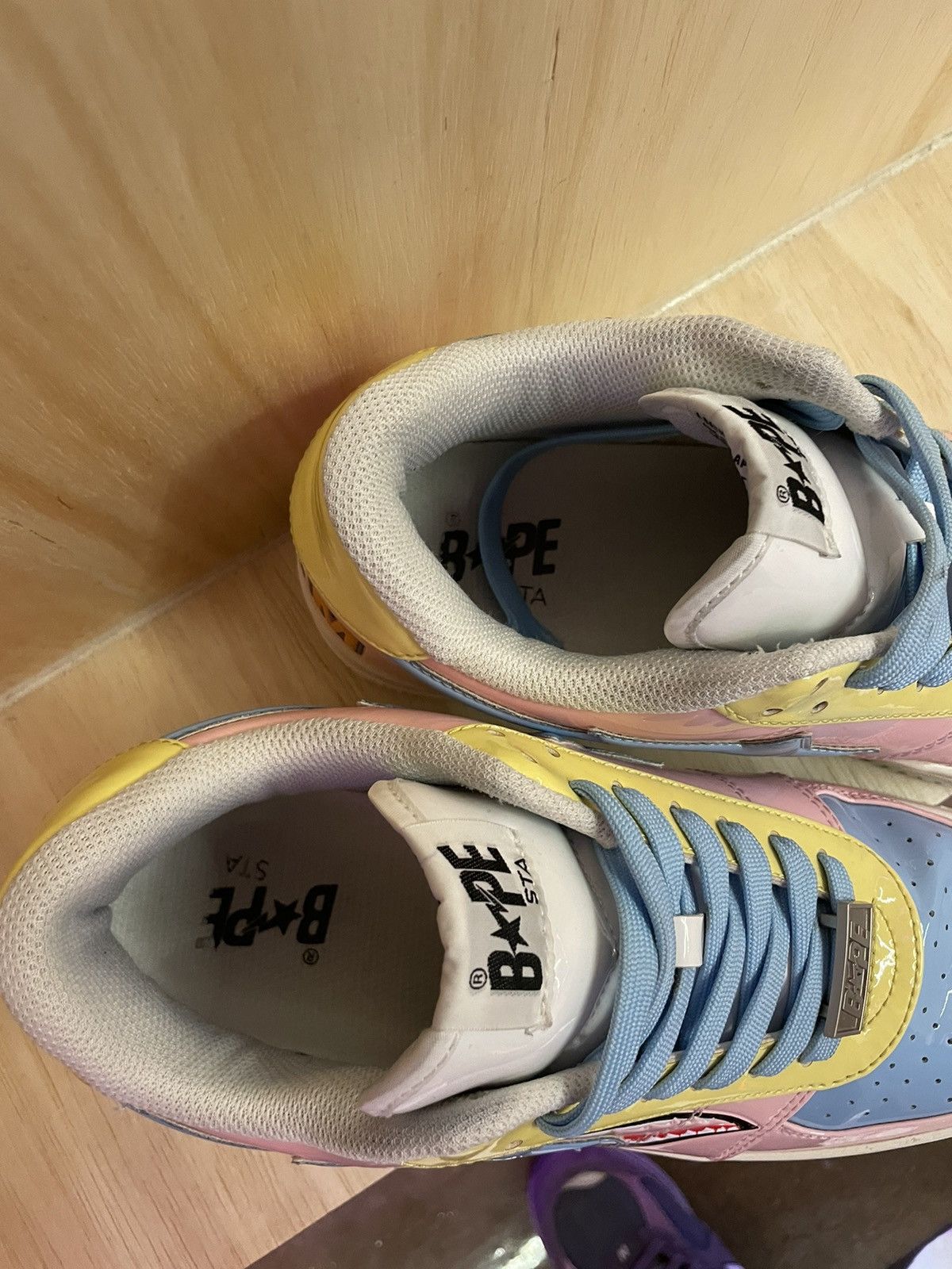 Bape Shark Bape Sta Low Size US 9 / EU 42 - 10 Thumbnail