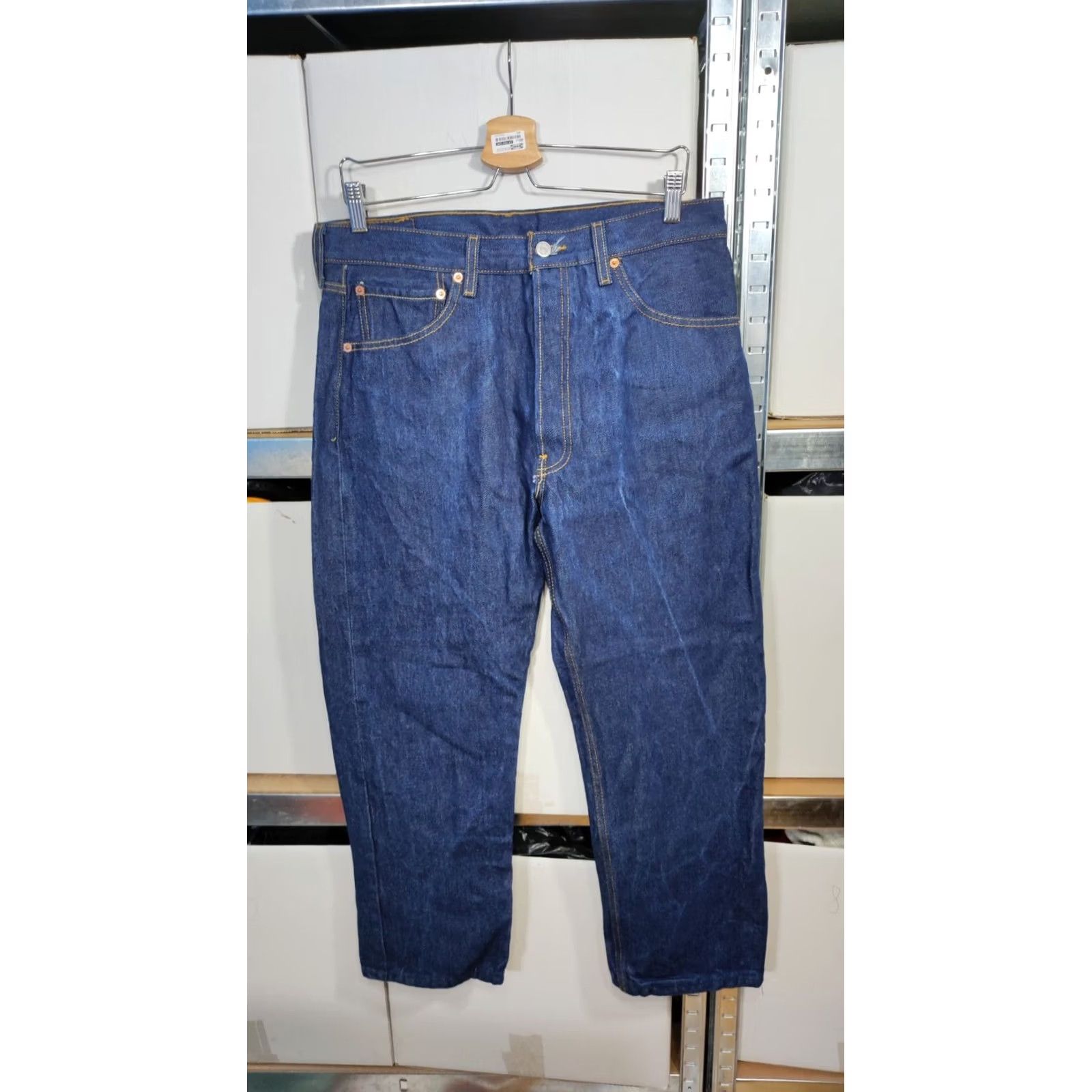 Levi's VINTAGE Levi's 501xx Jeans Denim Blue 34 34 Inseam 27 High Rise Button Fly Mens Regular Capri Short Style 501xx Size US 34 / EU 50 - 2 Thumbnail