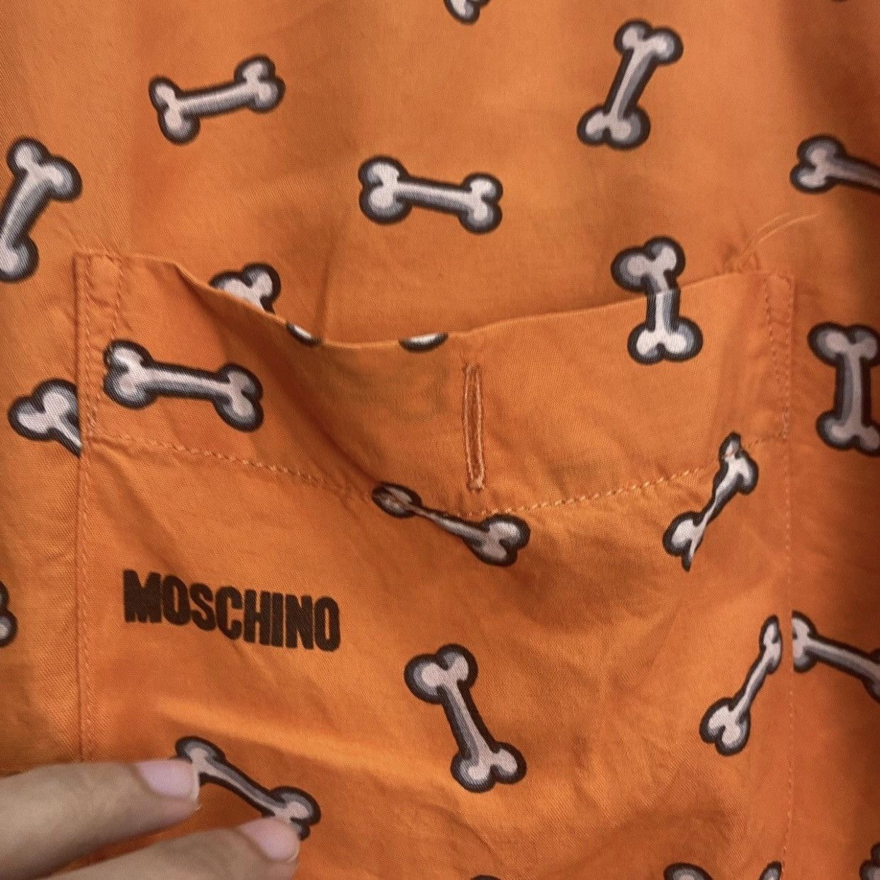 Moschino Moschino All Over Print Bone Shirt - Vintage Archive - Size US M / EU 48-50 / 2 - 7 Thumbnail