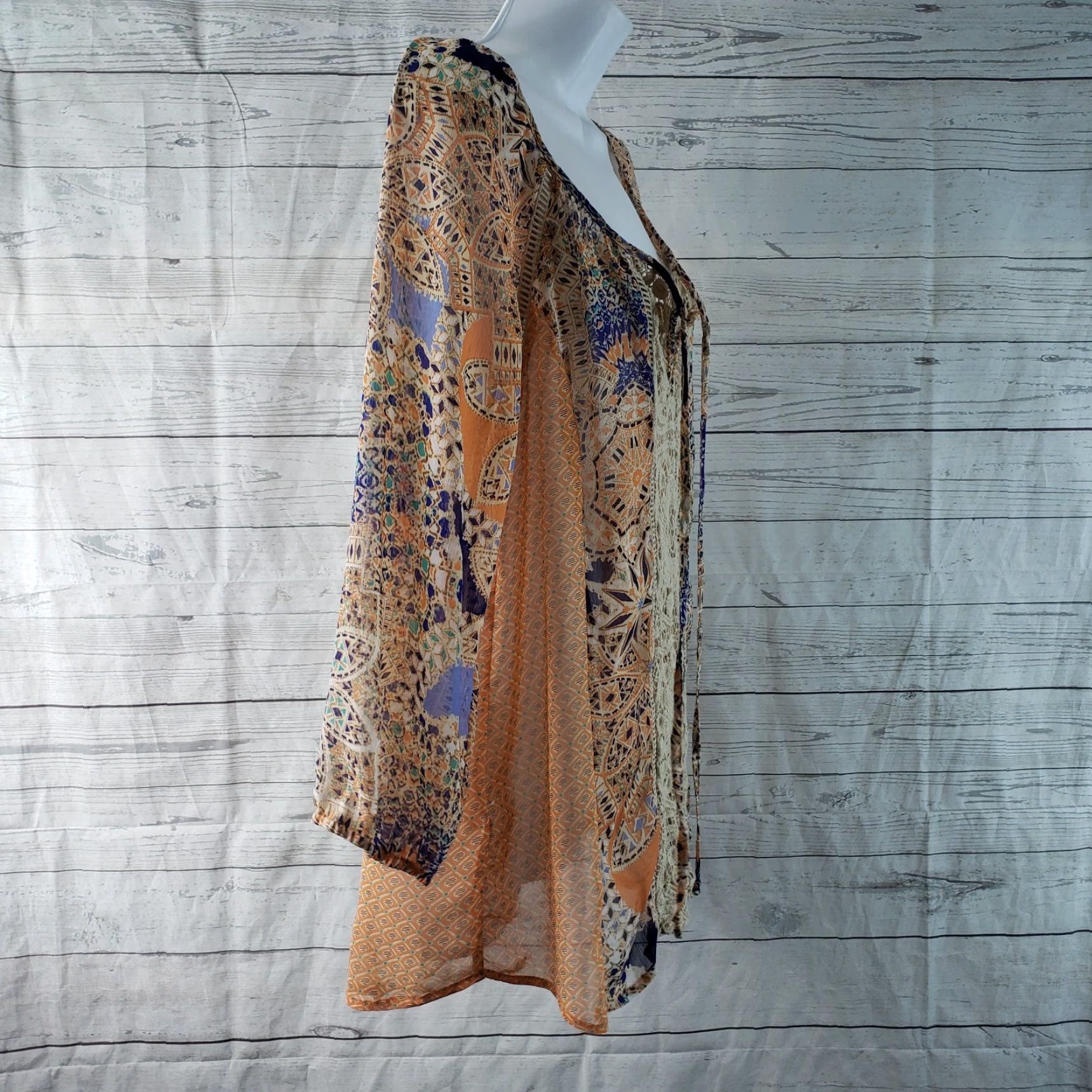 Vintage Meadow Rue Womens Top Blouse 3/4 Sleeve M Medium Orange Blue Floral Sheer Crochet Size M / US 6-8 / IT 42-44 - 3 Thumbnail