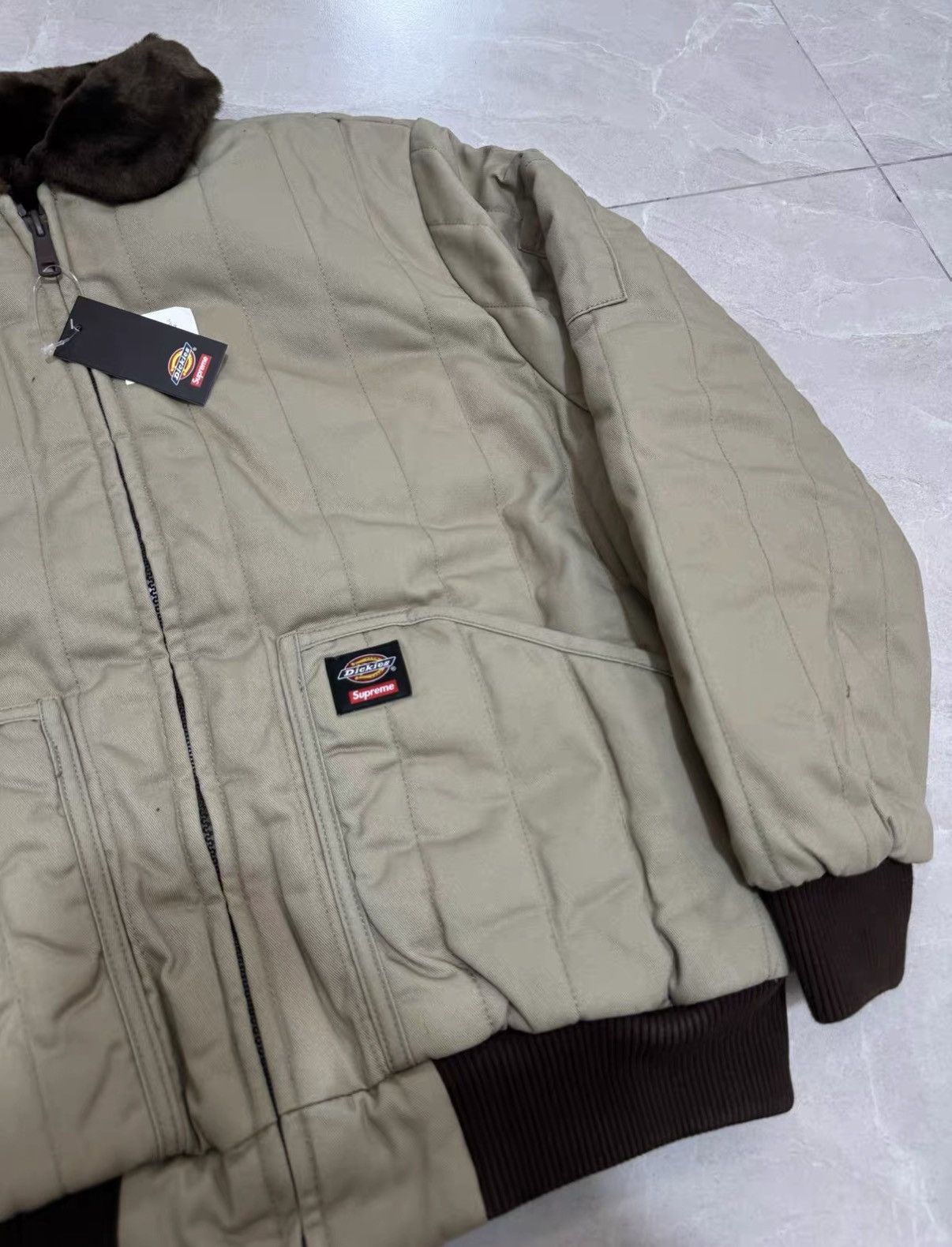 Supreme Supreme x Dickies Reversible Quilted Faux Fur Jacket J34 Size US M / EU 48-50 / 2 - 2 Thumbnail