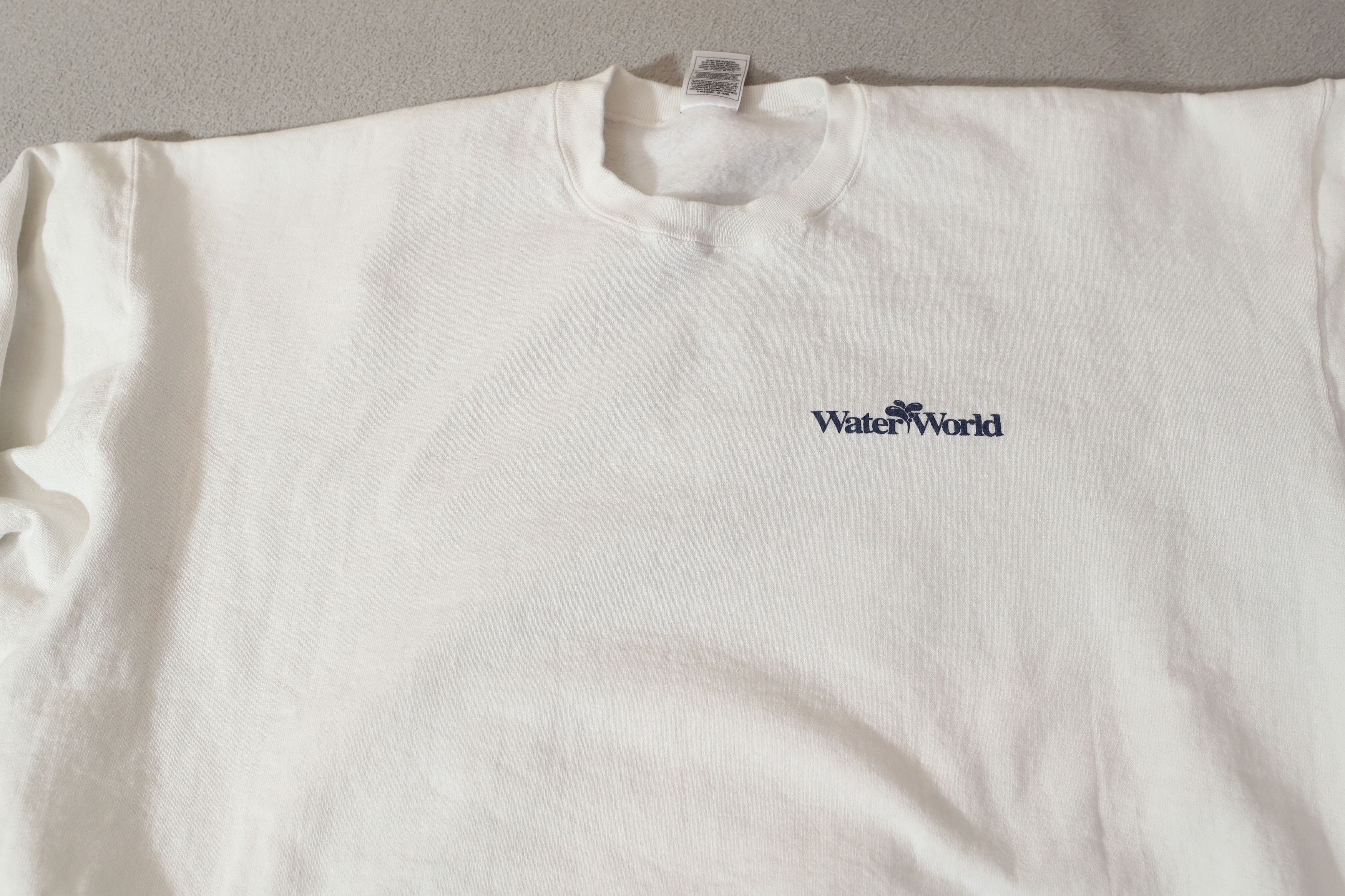 Fruit Of The Loom Denver Water World Vintage White Employee Crewneck (XXL) Size US XXL / EU 58 / 5 - 3 Thumbnail