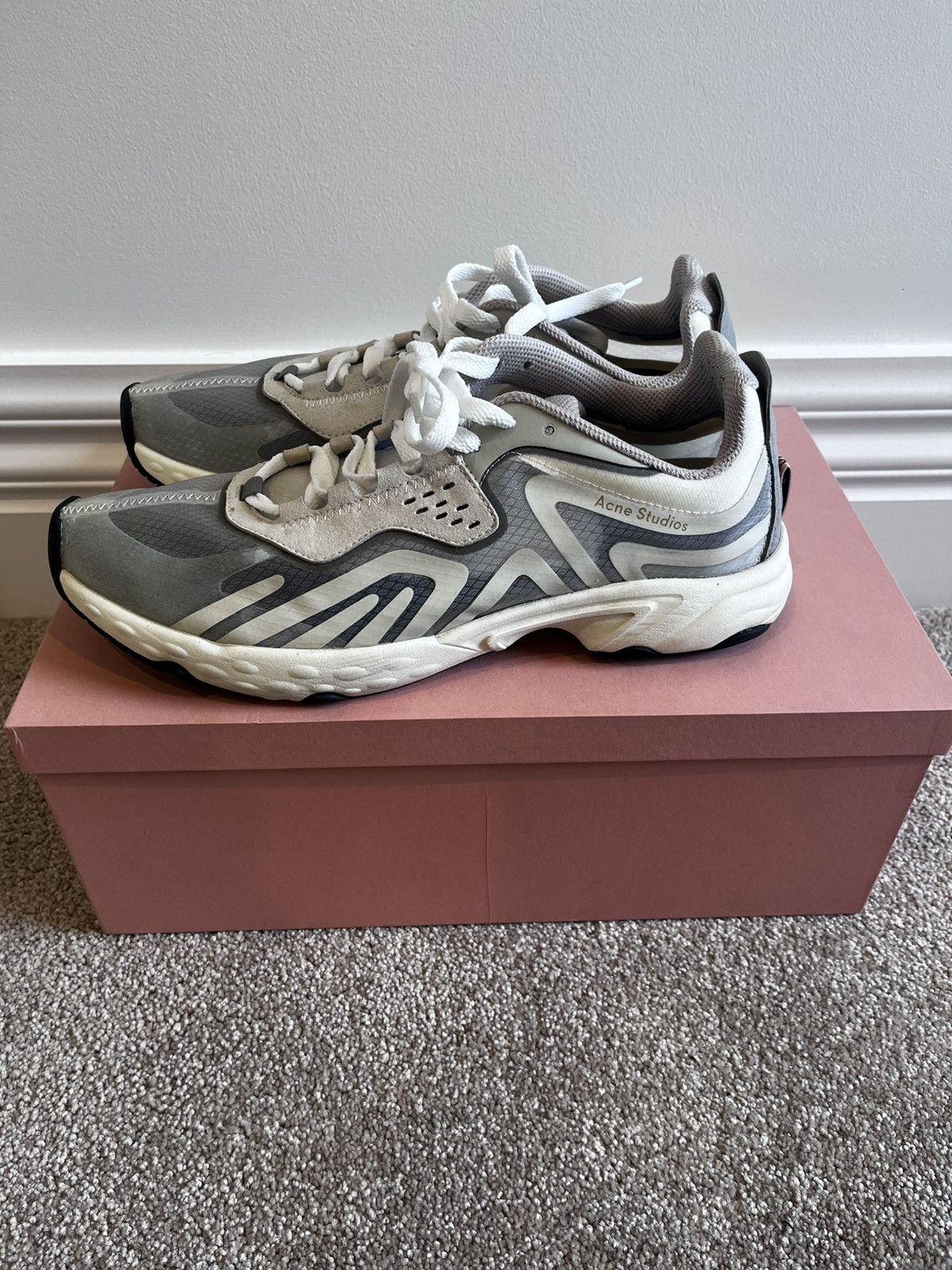 Acne Studios Acne Studio Buzz Sneakers in White/Ivory Size US 8.5 / EU 41-42 - 3 Thumbnail
