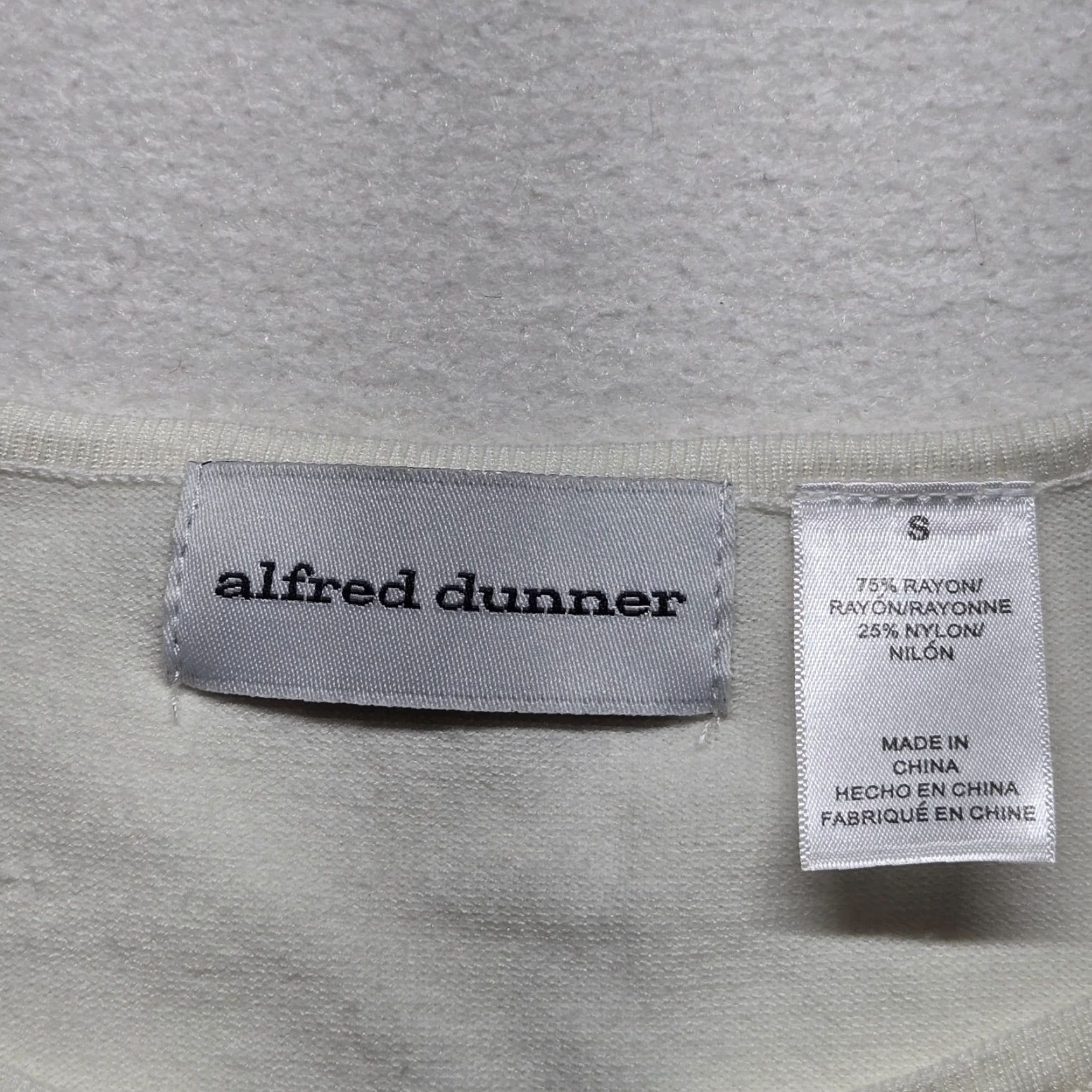 Vintage Alfred Dunner Floral Sweater Short Sleeve Adult Women's Small White Cotton Blend Classic Size S / US 4 / IT 40 - 3 Thumbnail