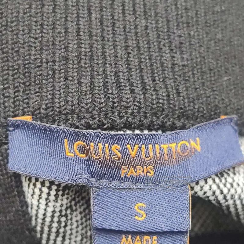 Louis Vuitton Louis Vuitton Wool Blend 1854 Monogram Skirt. Size US 26 / EU 42 - 4 Thumbnail