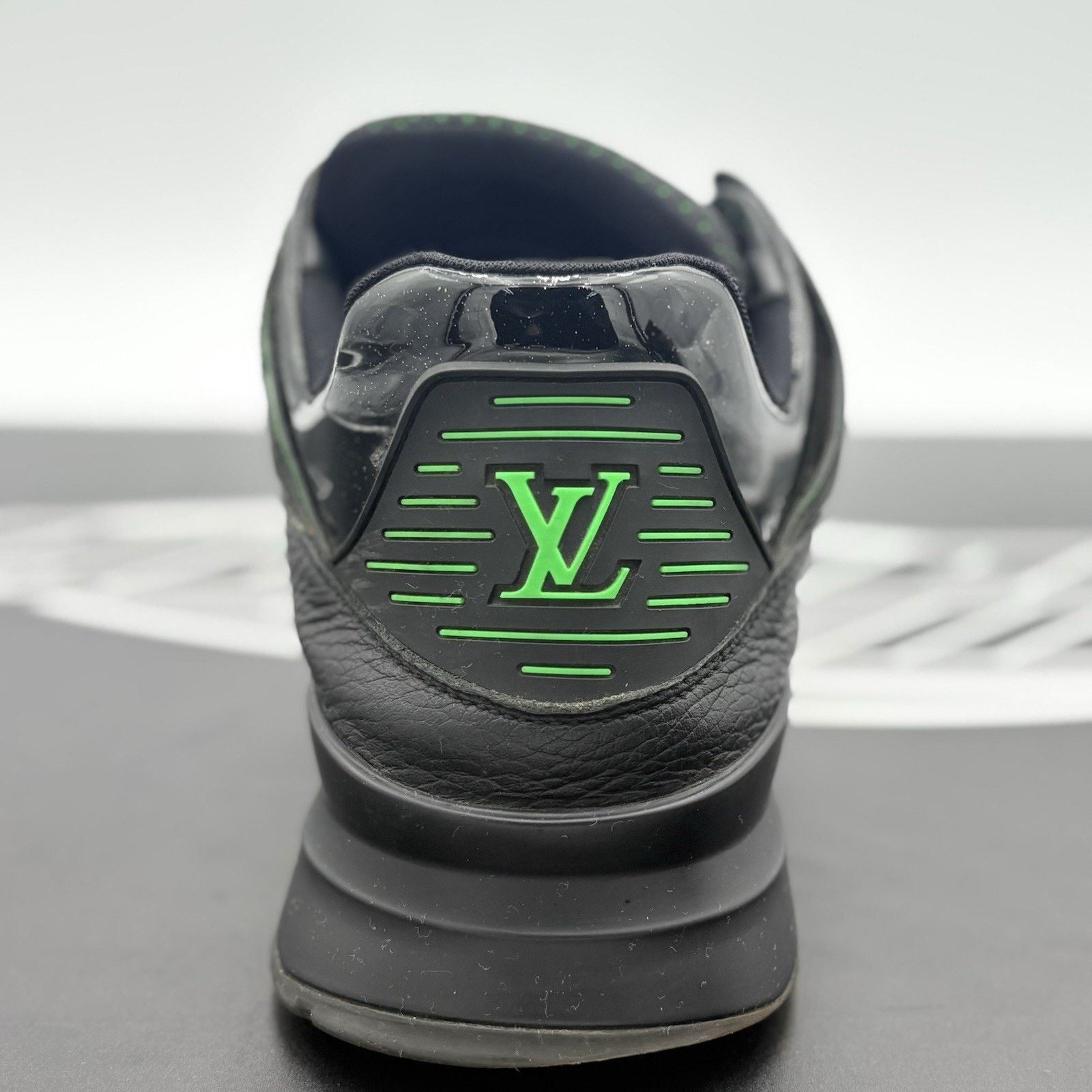 Louis Vuitton Louis Vuitton Digital Zig Zag Sneaker ' Black Green ' Size US 9 / EU 42 - 3 Thumbnail