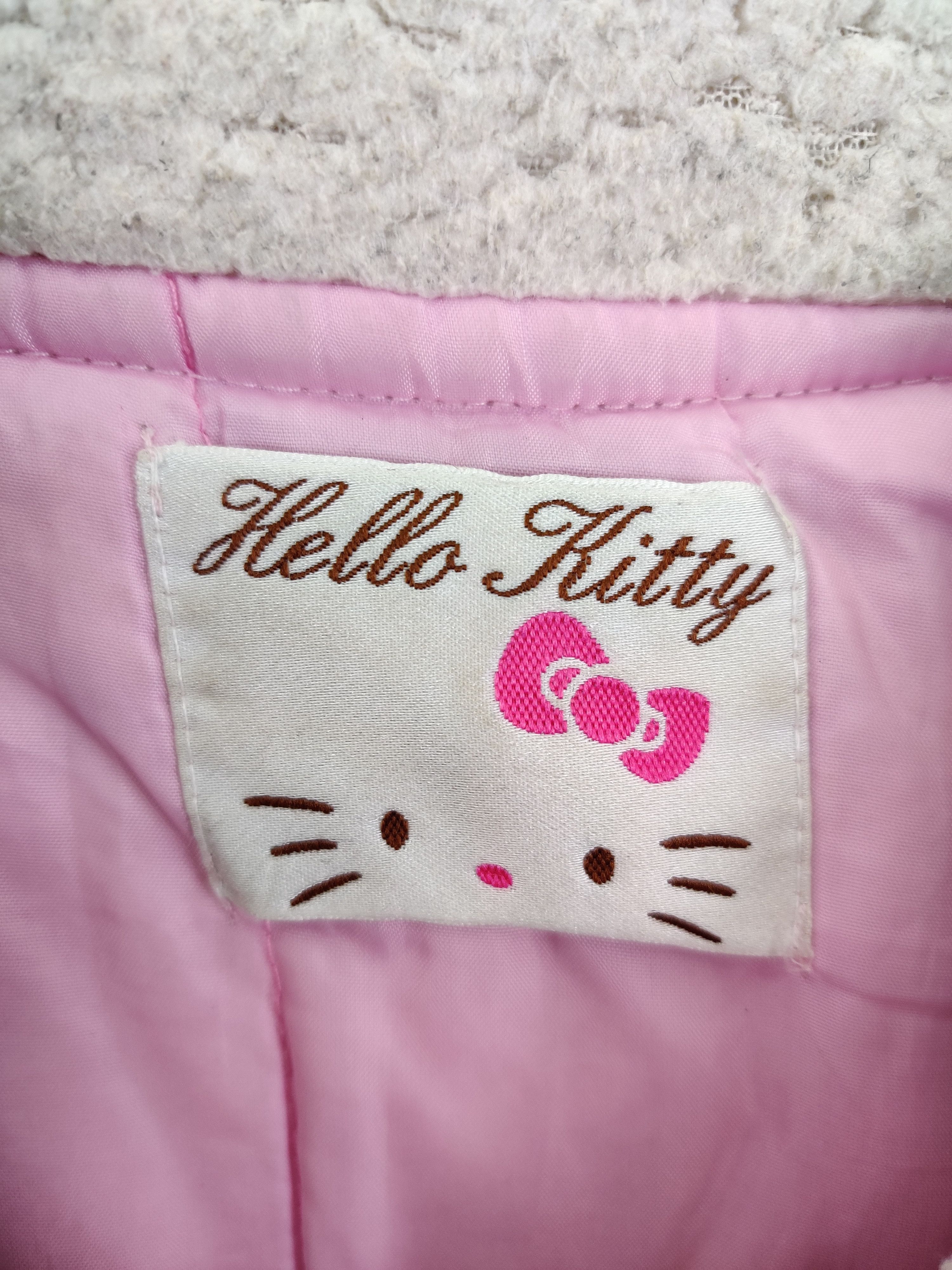 Anime Combo Hello Kitty Vest And Jogger Pants Size US M / EU 48-50 / 2 - 9 Thumbnail