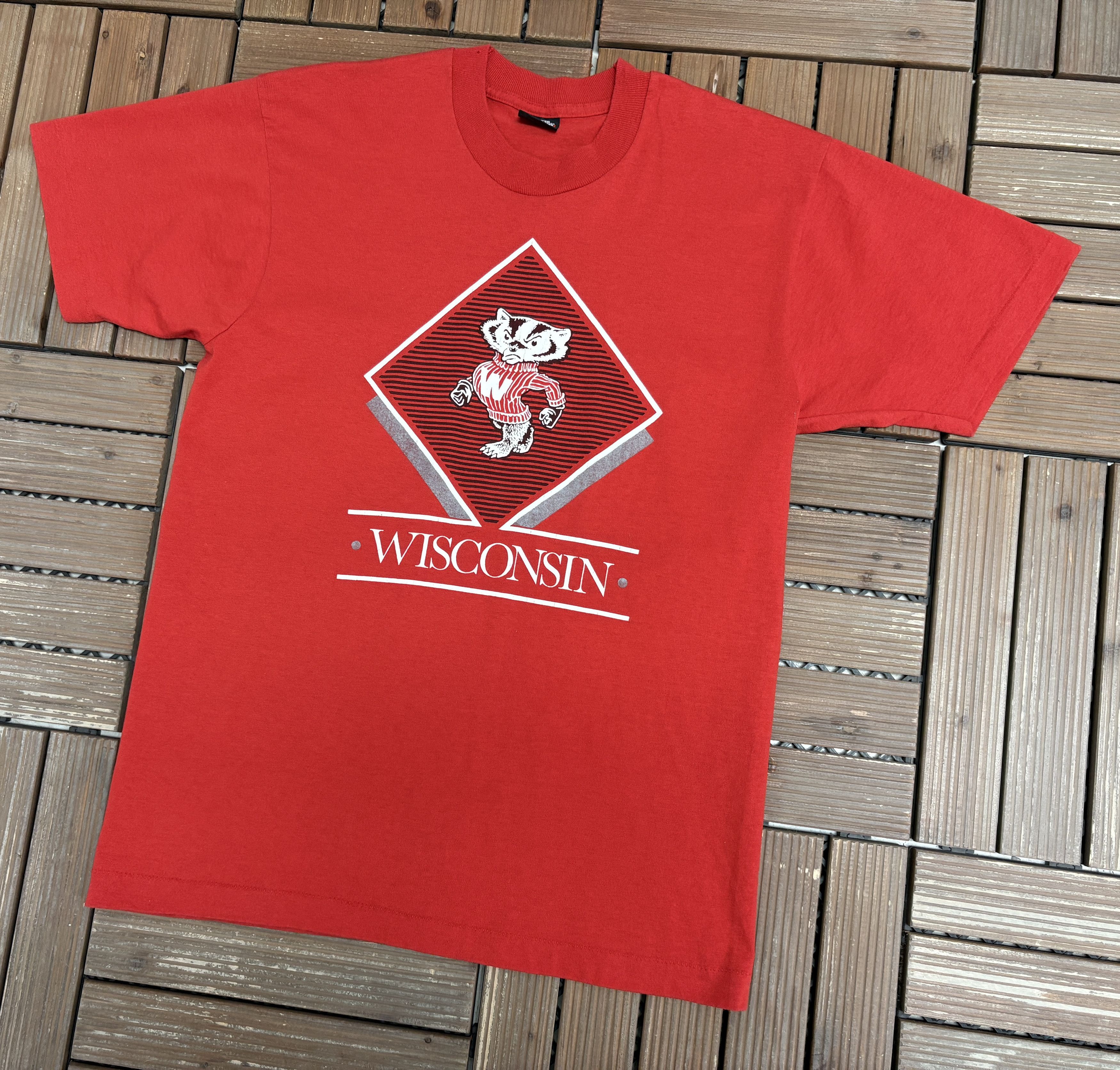 Vintage Wisconsin Badgers Vintage Made in USA T-Shirt Tee Size US L / EU 52-54 / 3 - 3 Thumbnail