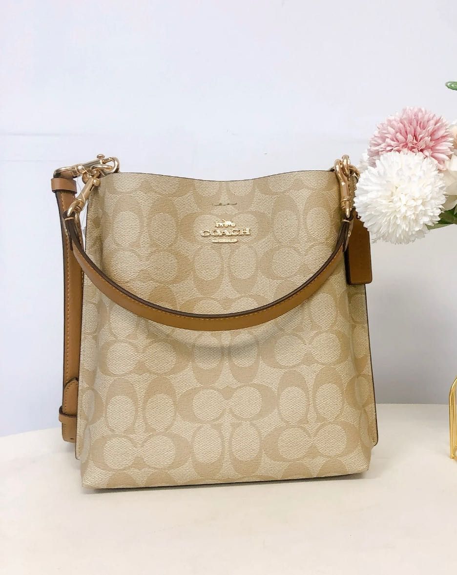 Coach COACH Mollie Bucket Bag 22 In Signature Canvas Bag CA582 Size ONE SIZE - 1 Thumbnail