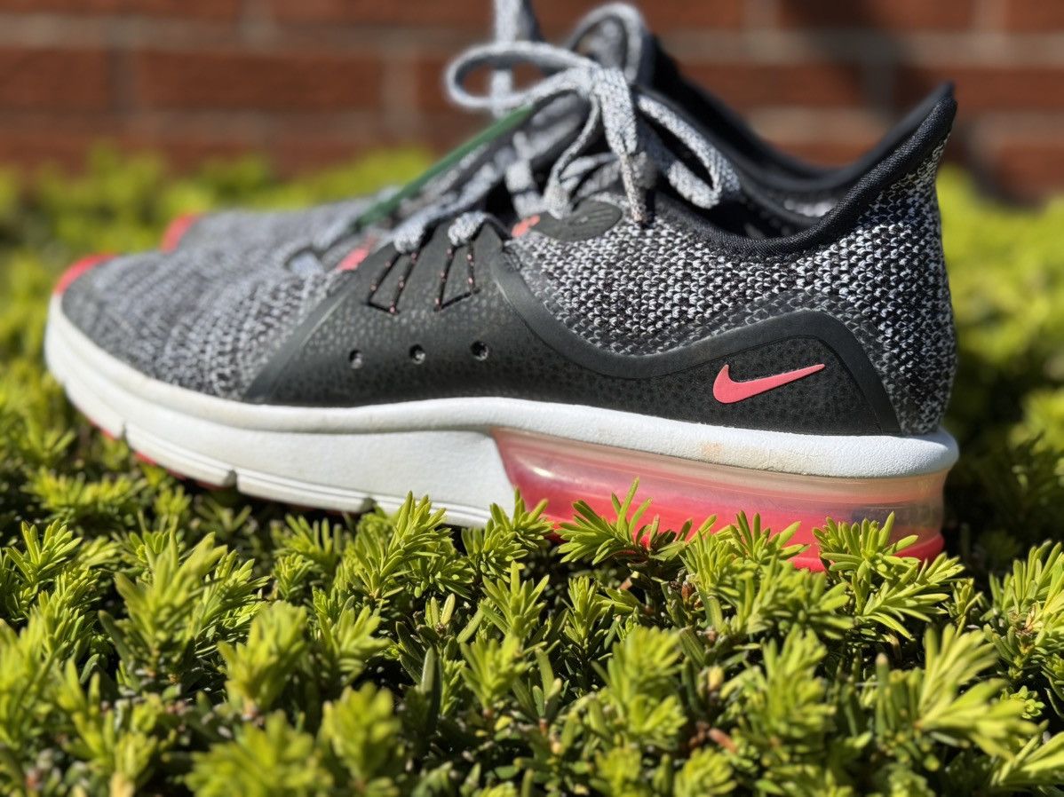 Nike Nike Air Max Sequent 3 sneakers , Size 7Y, Euro 40 Size US 7 / IT 37 - 3 Thumbnail