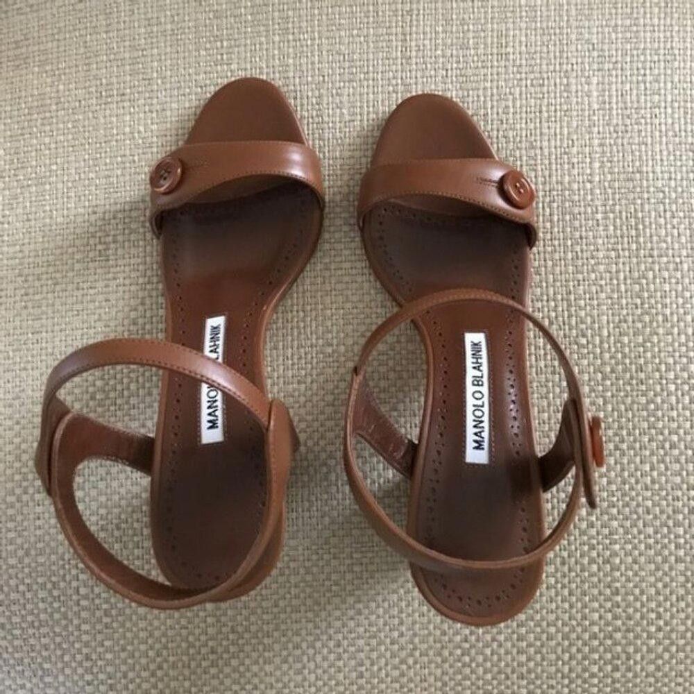 Manolo Blahnik NWT Manolo Blahnik ‘Mulia’ Button Sandal Size US 6 / IT 36 - 1 Thumbnail