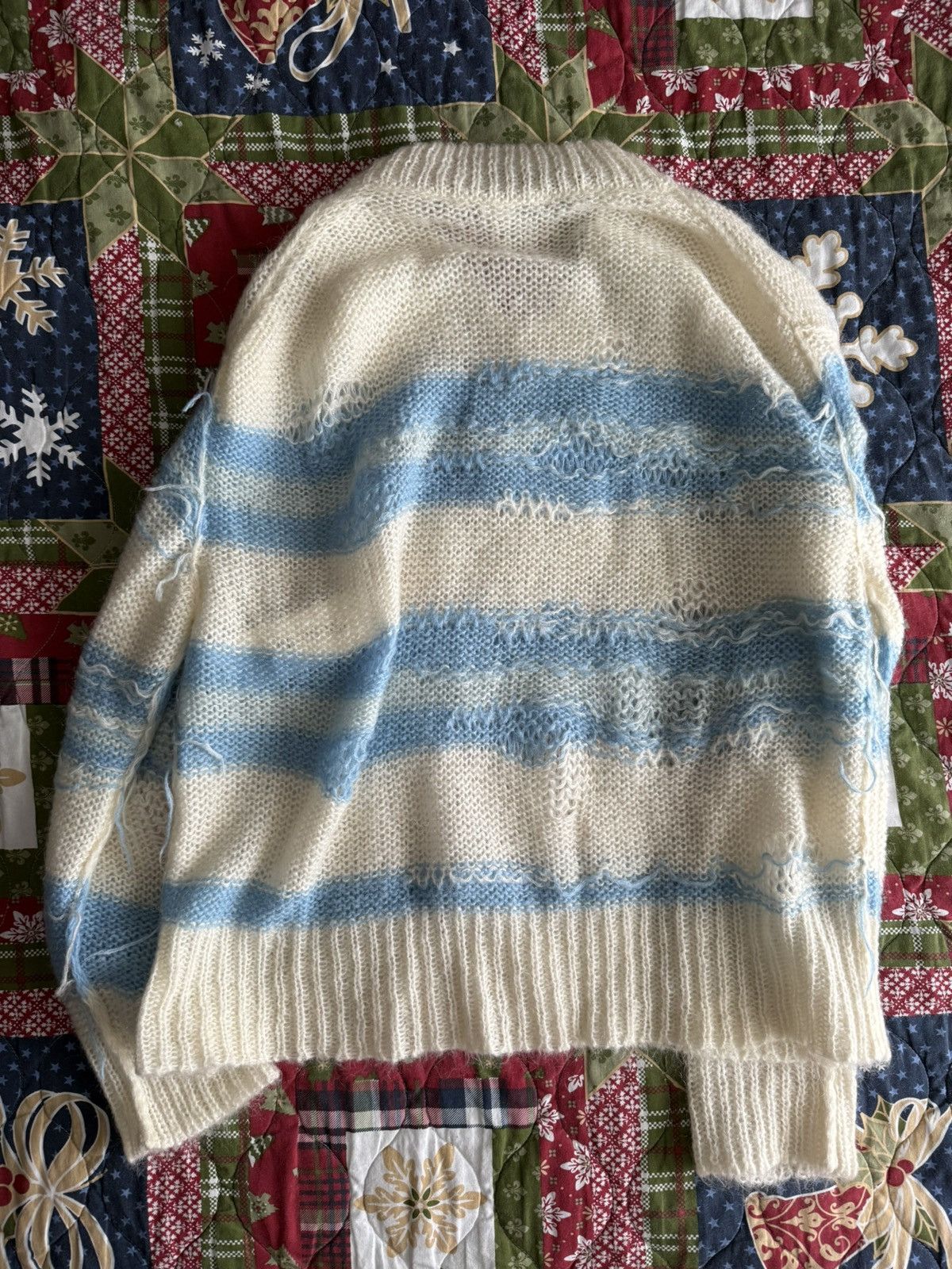 Acne Studios Acne Studios V Neck Open Knit Sweater Size US XL / EU 56 / 4 - 7 Thumbnail
