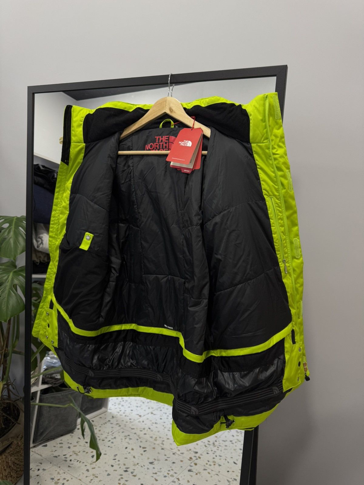 The North Face The North Face Ski Jacket size XL Size US XL / EU 56 / 4 - 3 Thumbnail