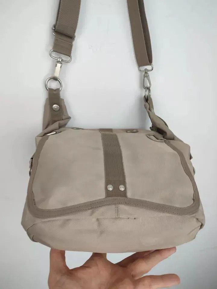 George Gina & Lucy Vintage Y2K Avant Garde shoulder bag George Gina & Lucy Size ONE SIZE - 2 Thumbnail