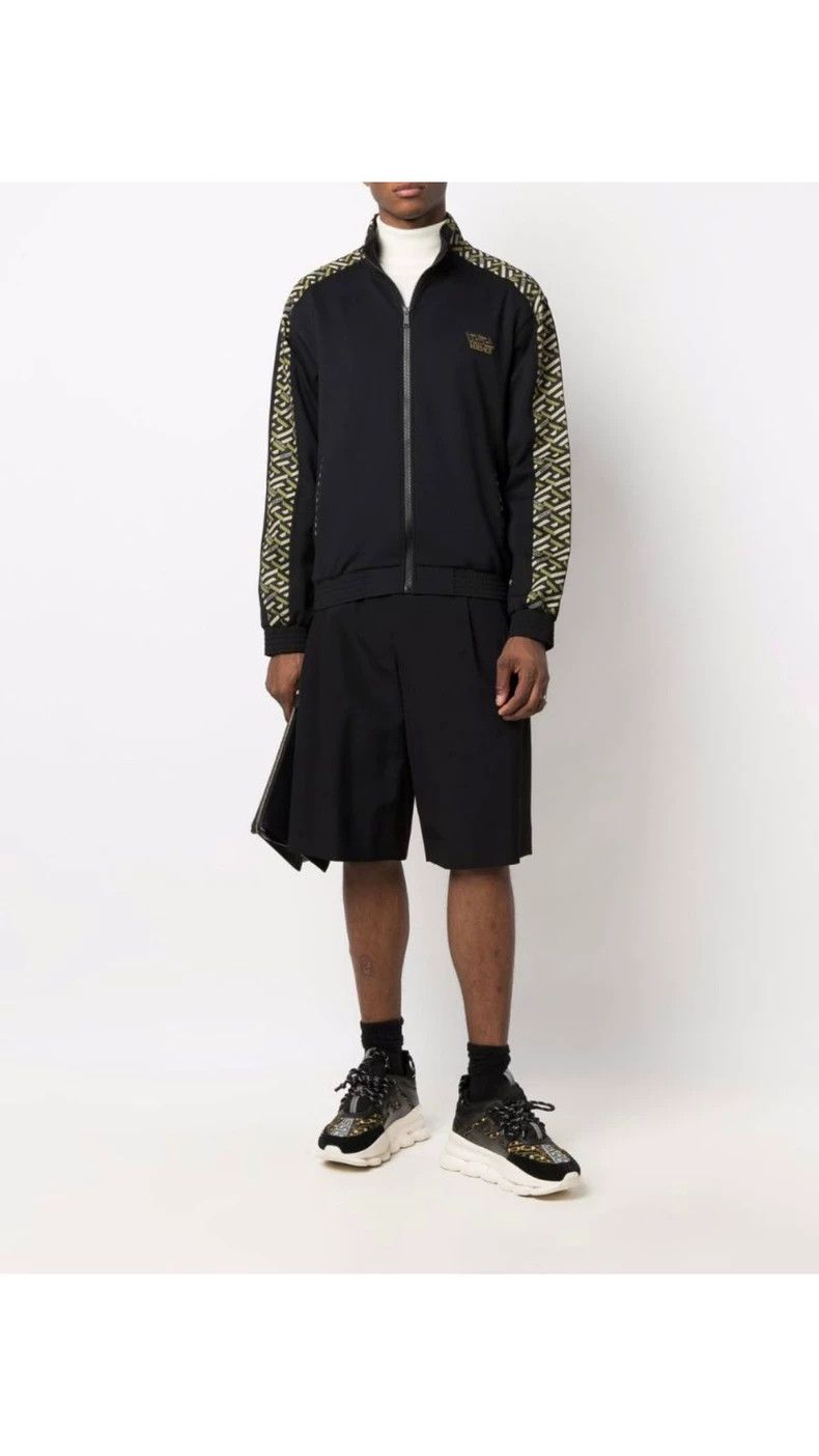 Versace Versace Stylish jacket with sports webbing Size US M / EU 48-50 / 2 - 2 Thumbnail