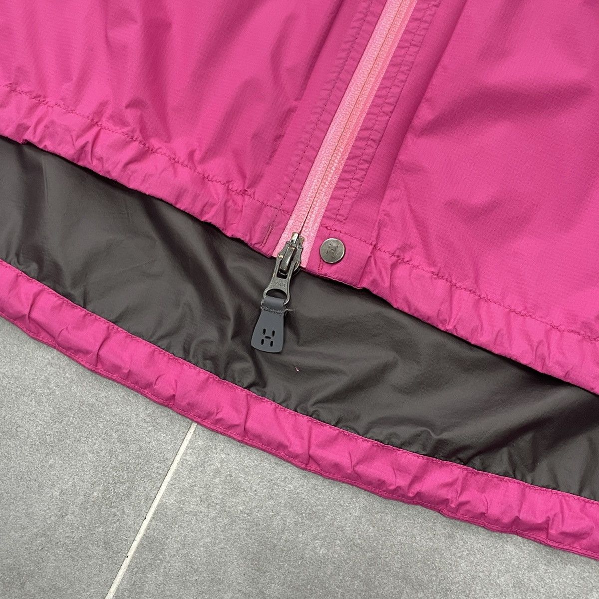 Haglofs Haglofs Lim Women Gore-Tex Jacket Size L Size L / US 10 / IT 46 - 8 Thumbnail