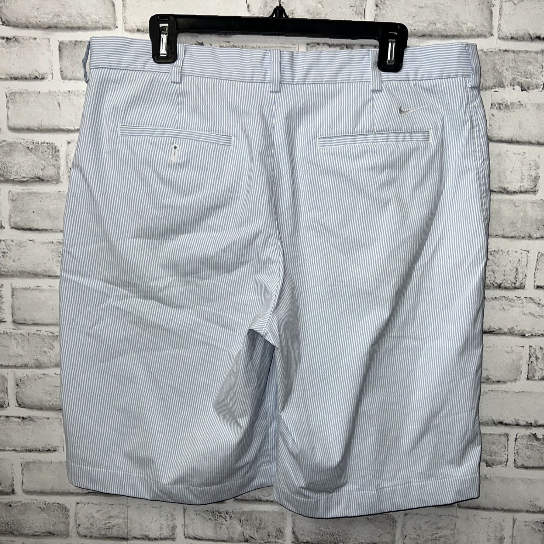 Nike VINTAGE Nike Golf Shorts Men Size 36 Blue Chino Striped Size US 36 / EU 52 - 4 Thumbnail