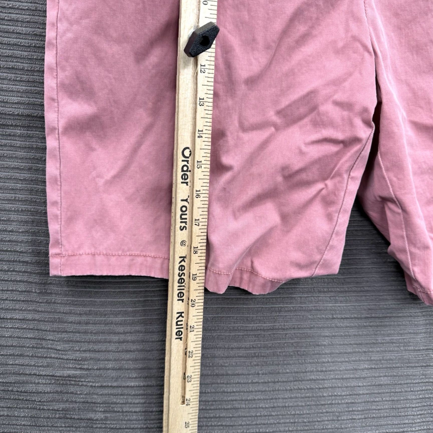 johnnie-O johnnie-O Short Mens 35 Salmon Cotton Chino Golf Preppy 9' Inseam Size US 35 - 7 Thumbnail