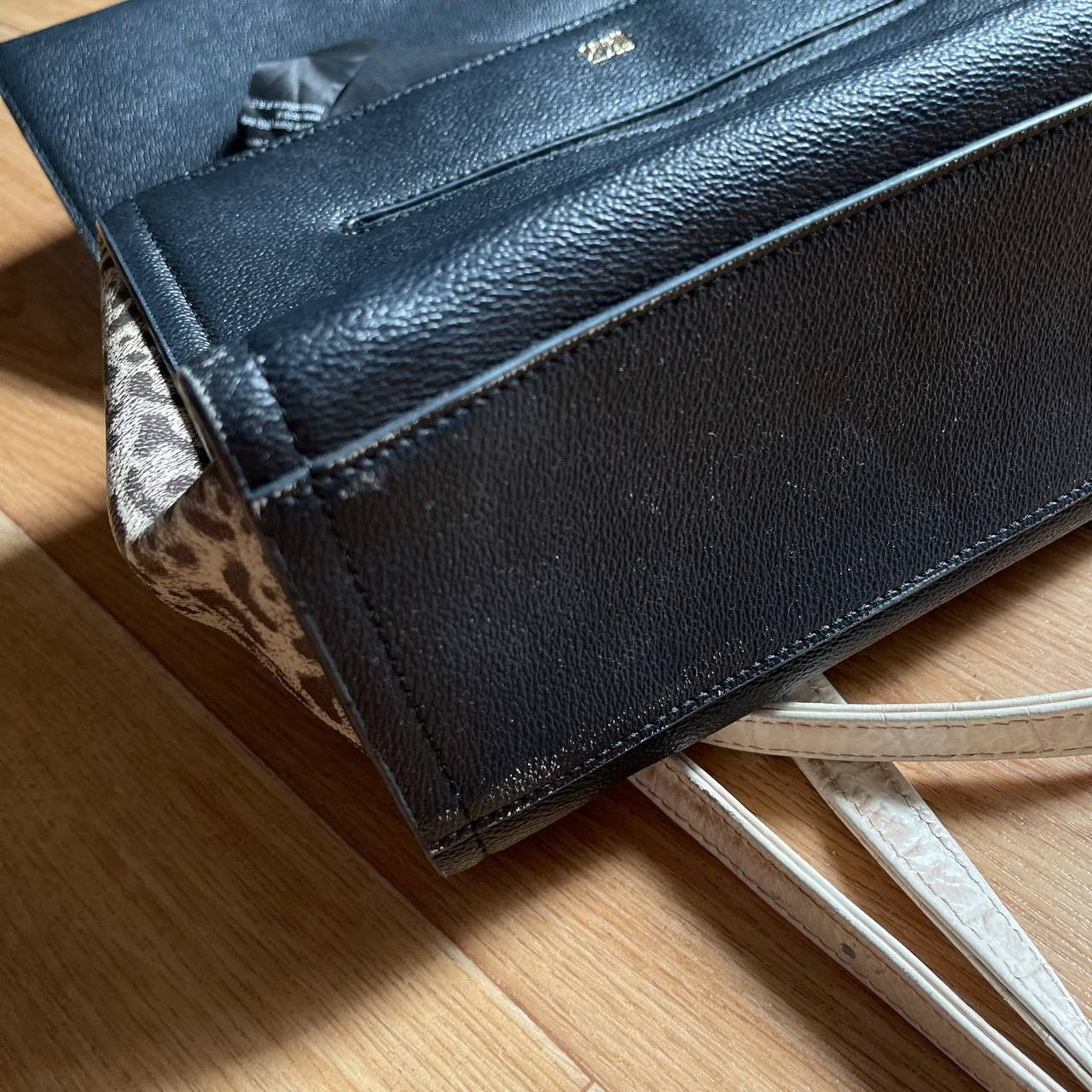 Cavalli Class × Just Cavalli × Roberto Cavalli Cavalli Class Leopard Handbag Size ONE SIZE - 14 Thumbnail