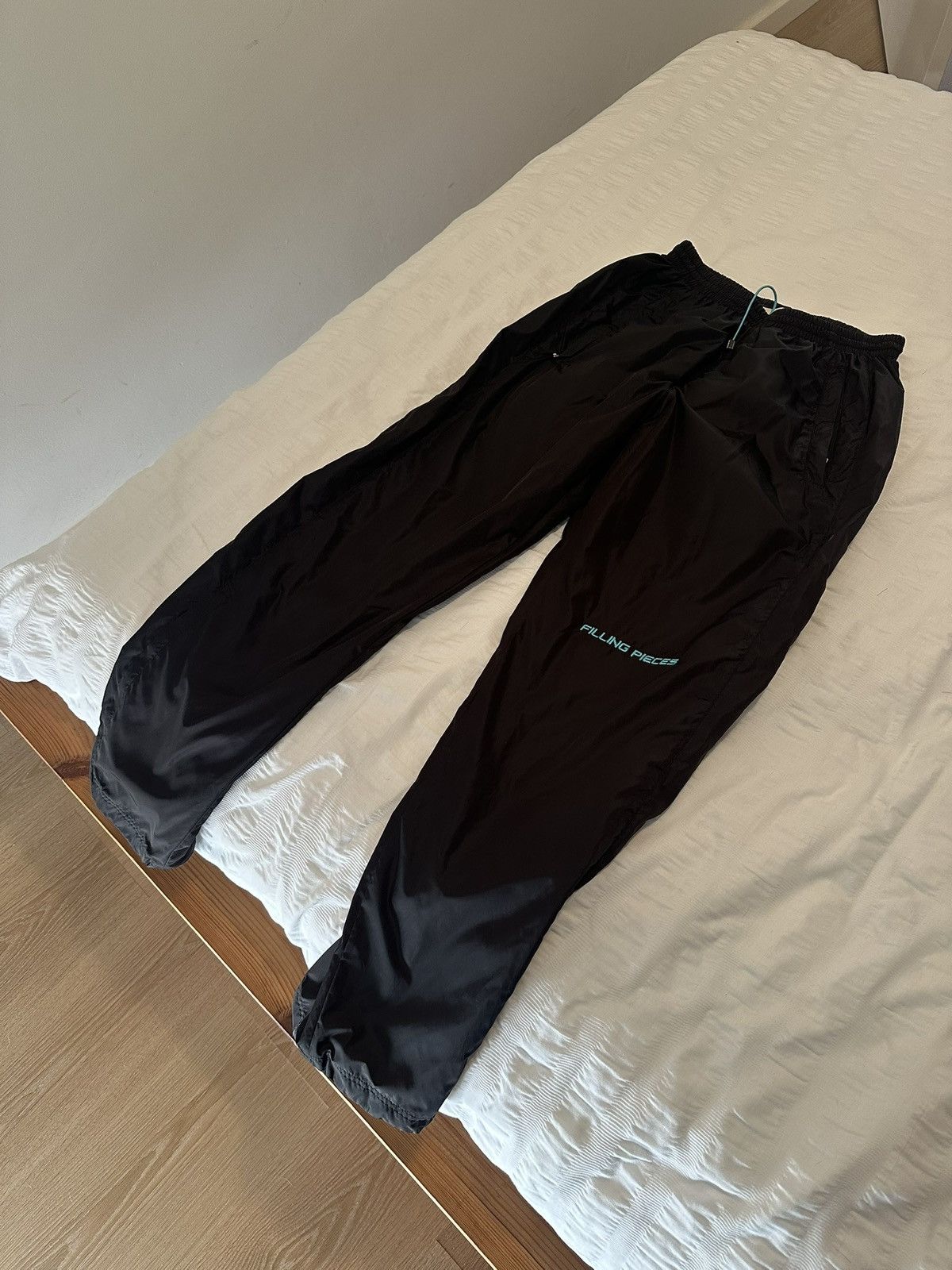 Filling Pieces Filling pieces satin trousers Size US 28 / EU 44 - 5 Thumbnail