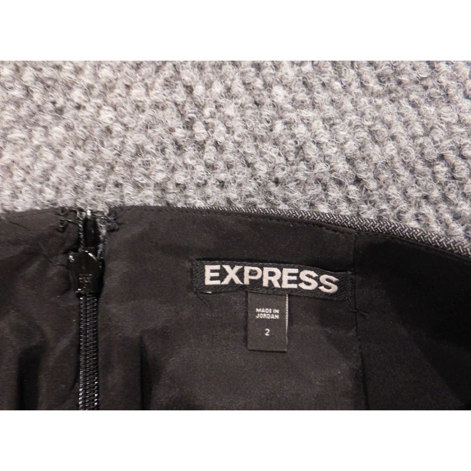 Express Express Skirt Womens 2 Gray A-Line Zip Knee Length Stretch Casual Regular Size 2 Polyester Viscose Knit Zipper Mens? Size 26" / US 2 / IT 38 - 6 Thumbnail