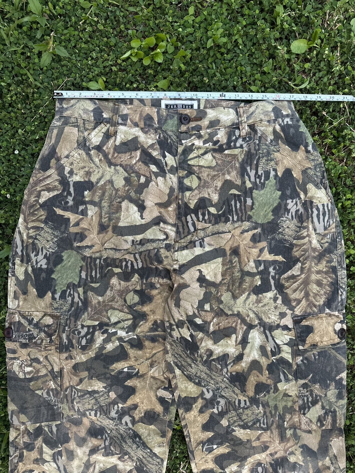 Carhartt × Realtree (37-34” adj.x30) Crazy Vintage Y2K Realtree Camo Cargo Pants Size US 37 - 6 Thumbnail