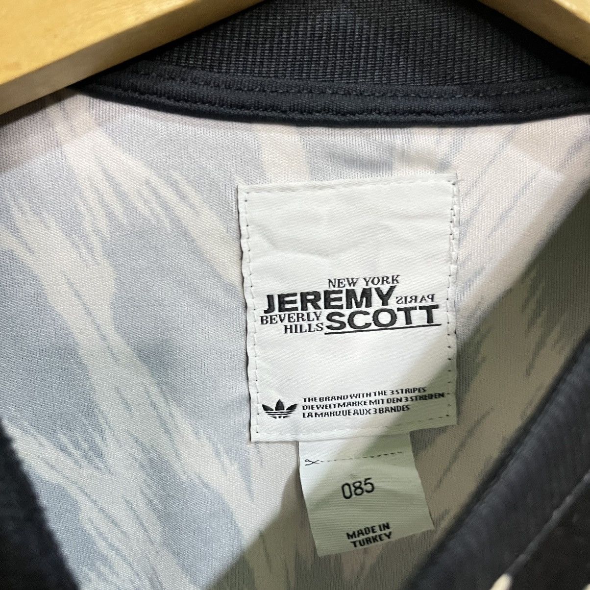 Adidas × Jeremy Scott Tshirt Adidas x Jeremy Scott Size S / US 4 / IT 40 - 4 Thumbnail