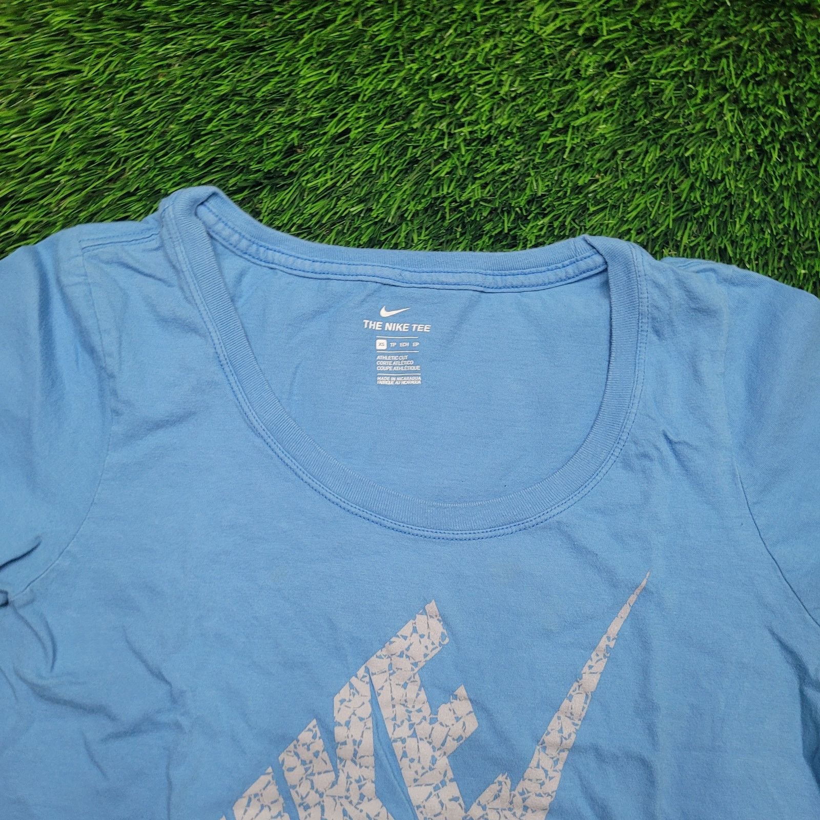 Nike Nike Womens Athletic Tee Shirt Size XS Slim Fit Big Swoosh Size XS / US 0-2 / IT 36-38 - 2 Thumbnail
