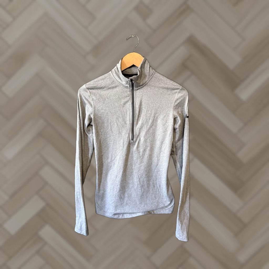 Nike Nike Pro 1/4 Zip Gray Womens Long Sleeve Sweatshirt Size Small User: Nike Pro 1/4 Zip Gray Womens Long Sleeve Sweatshirt Size Small Size S / US 4 / IT 40 - 1 Thumbnail