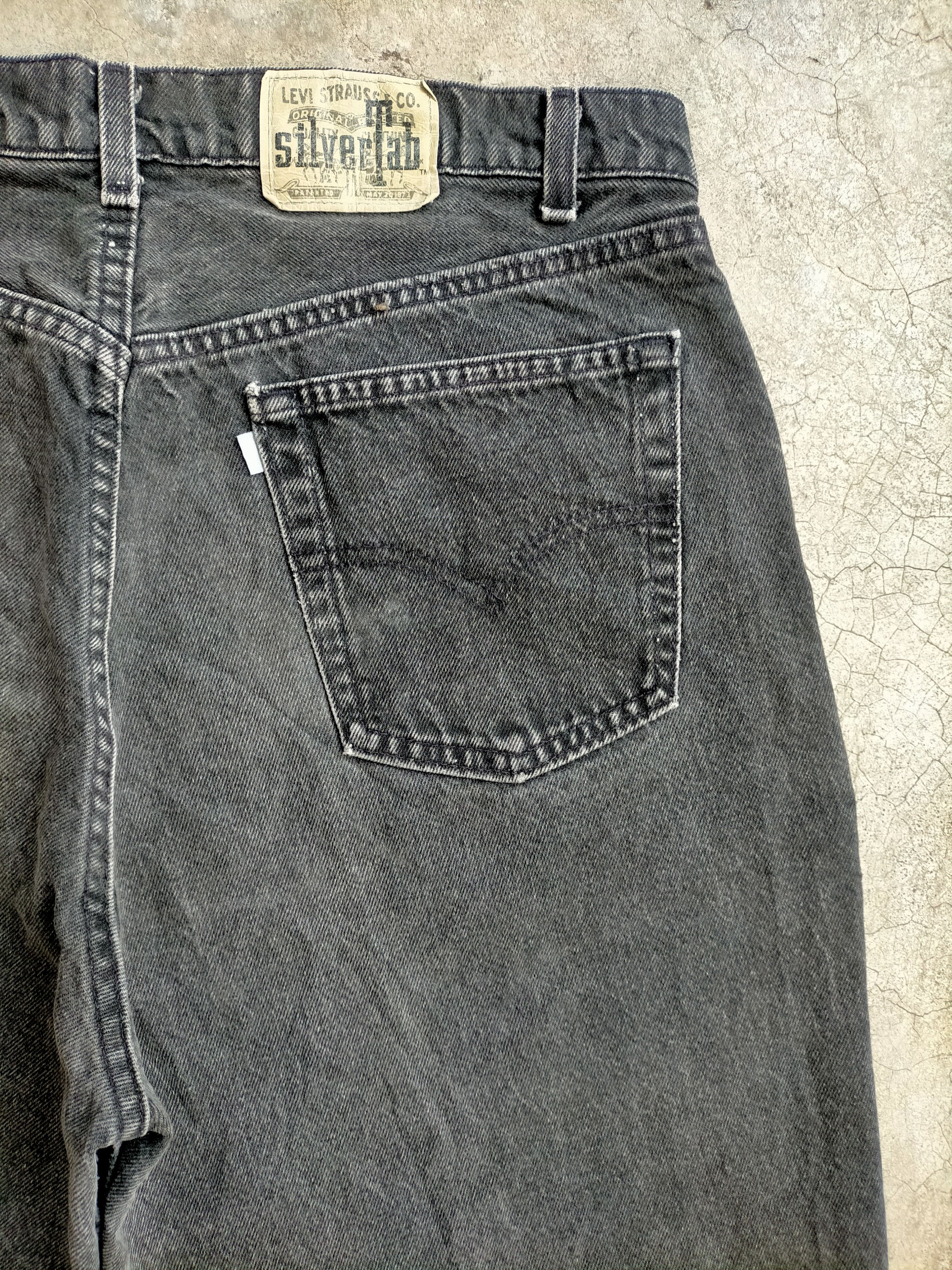 Levi's Vintage 90s Levis Silvertab Loose button Fly Black jeans Size US 37 - 11 Thumbnail